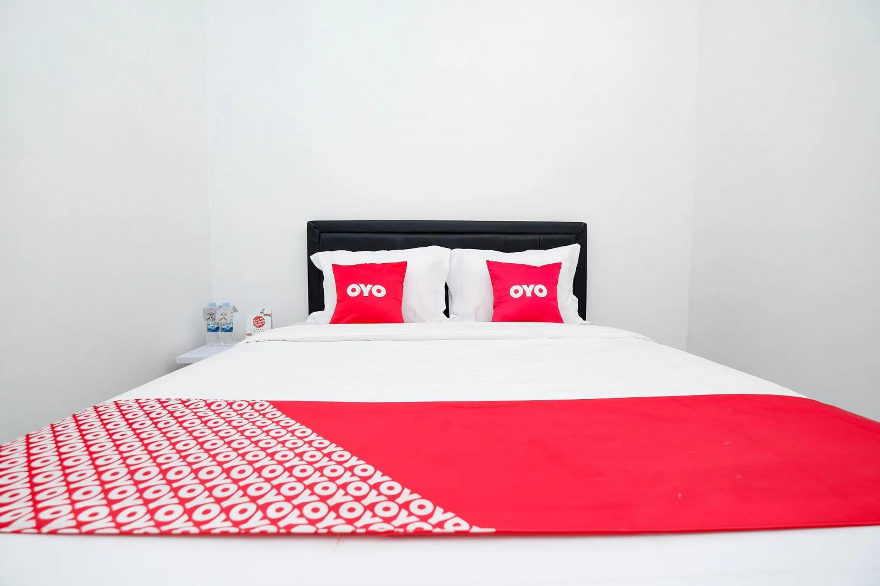 Bedroom in Four D'home