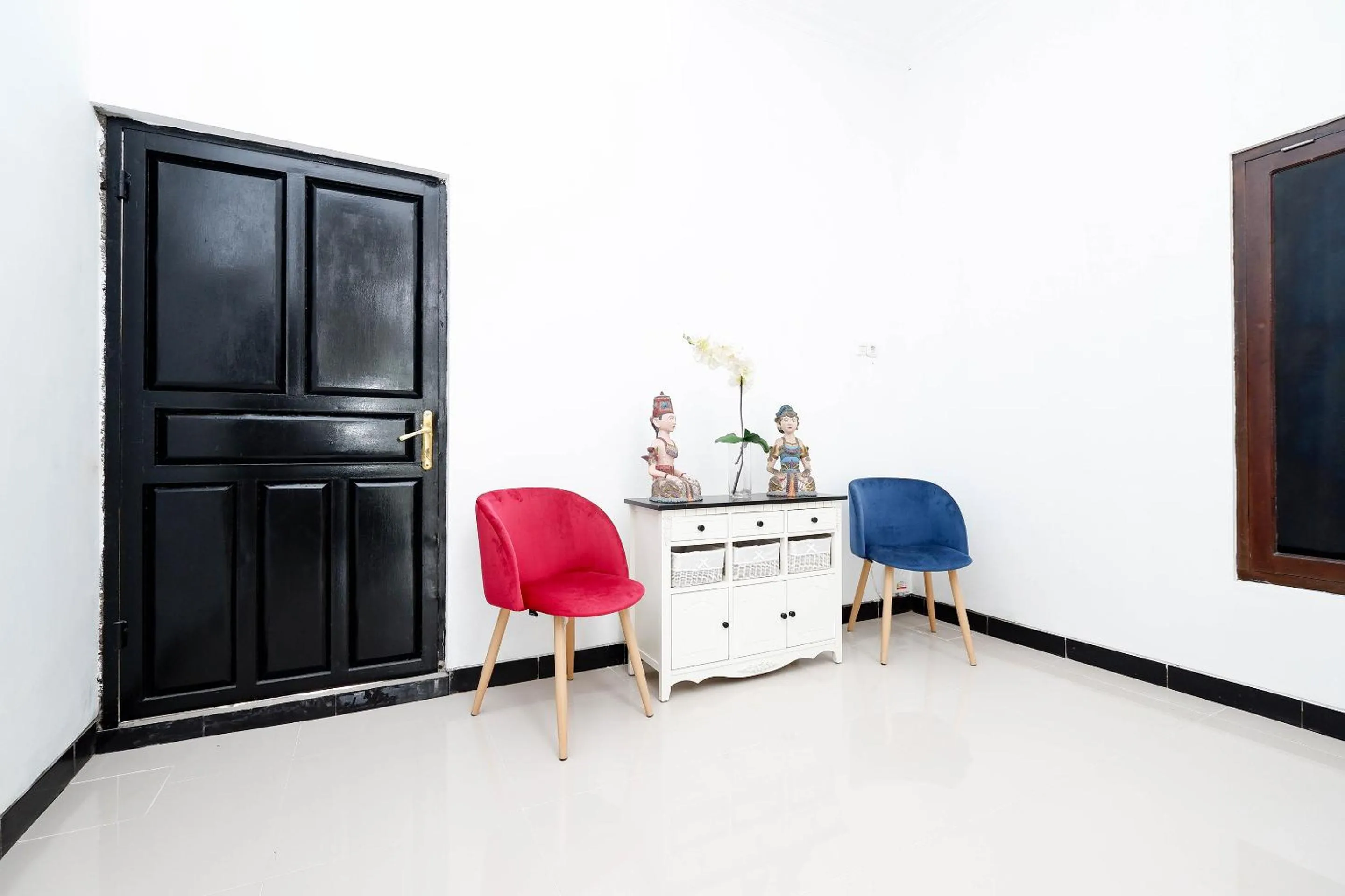 Living room, TV/Entertainment Center in Four D'home