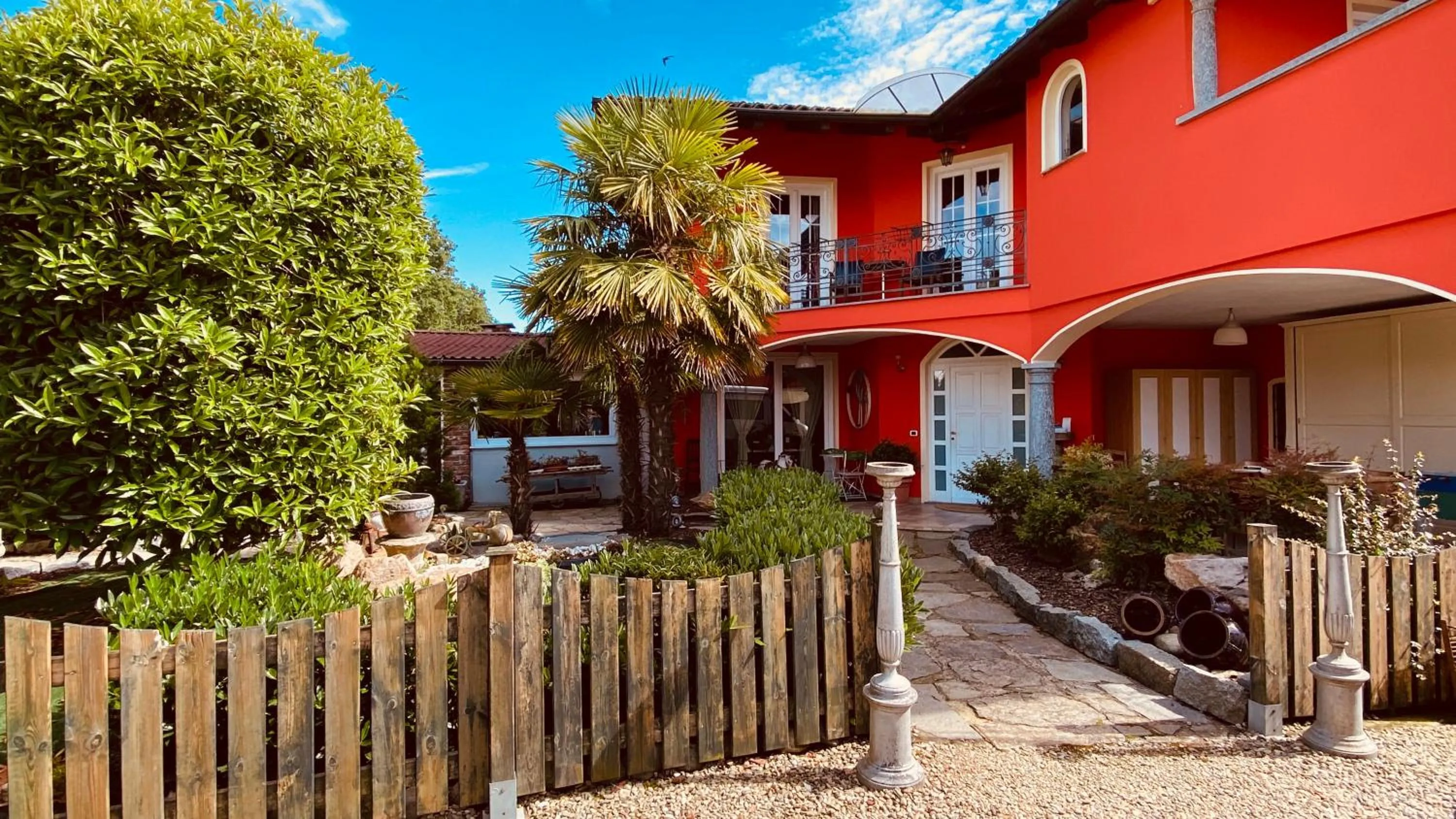 Facade/entrance in B&B Villa Botto