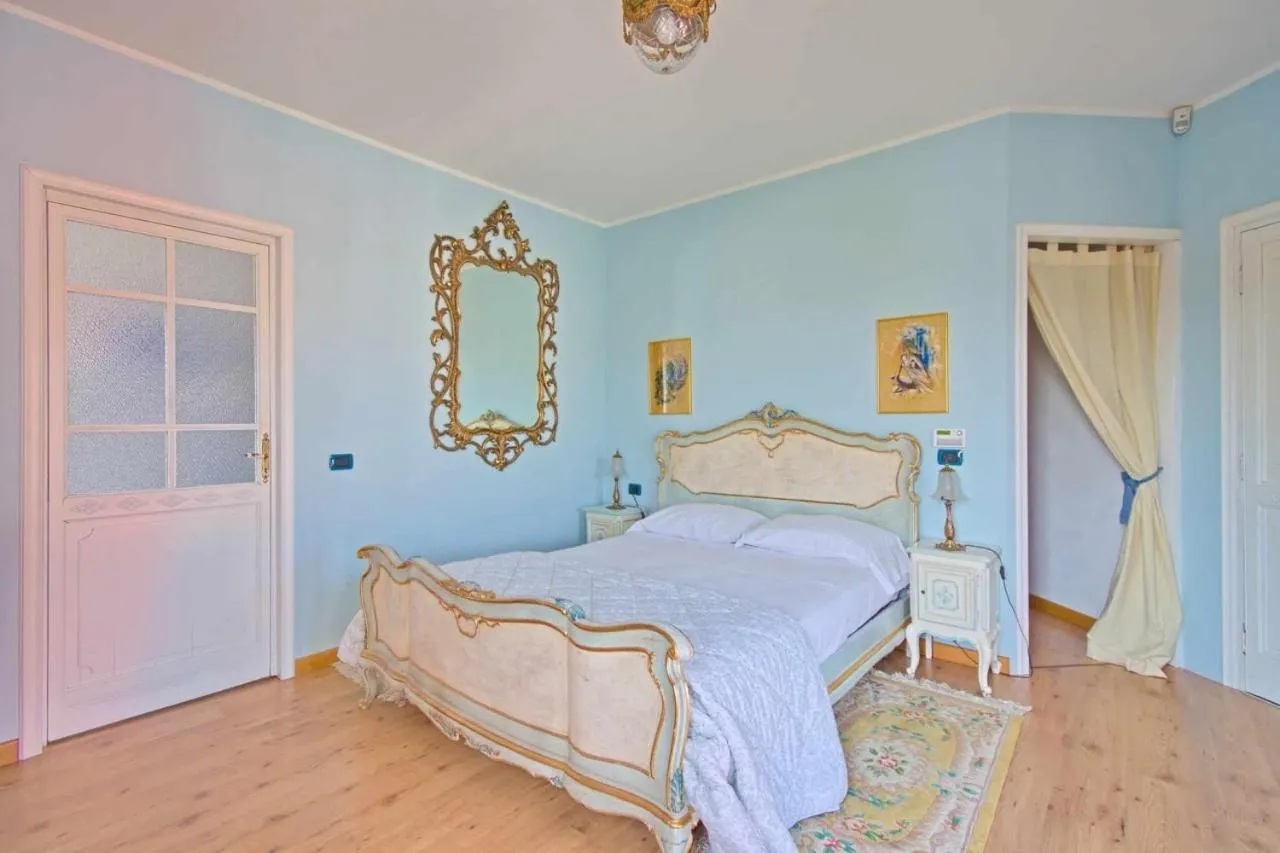 Bed in B&B Villa Botto