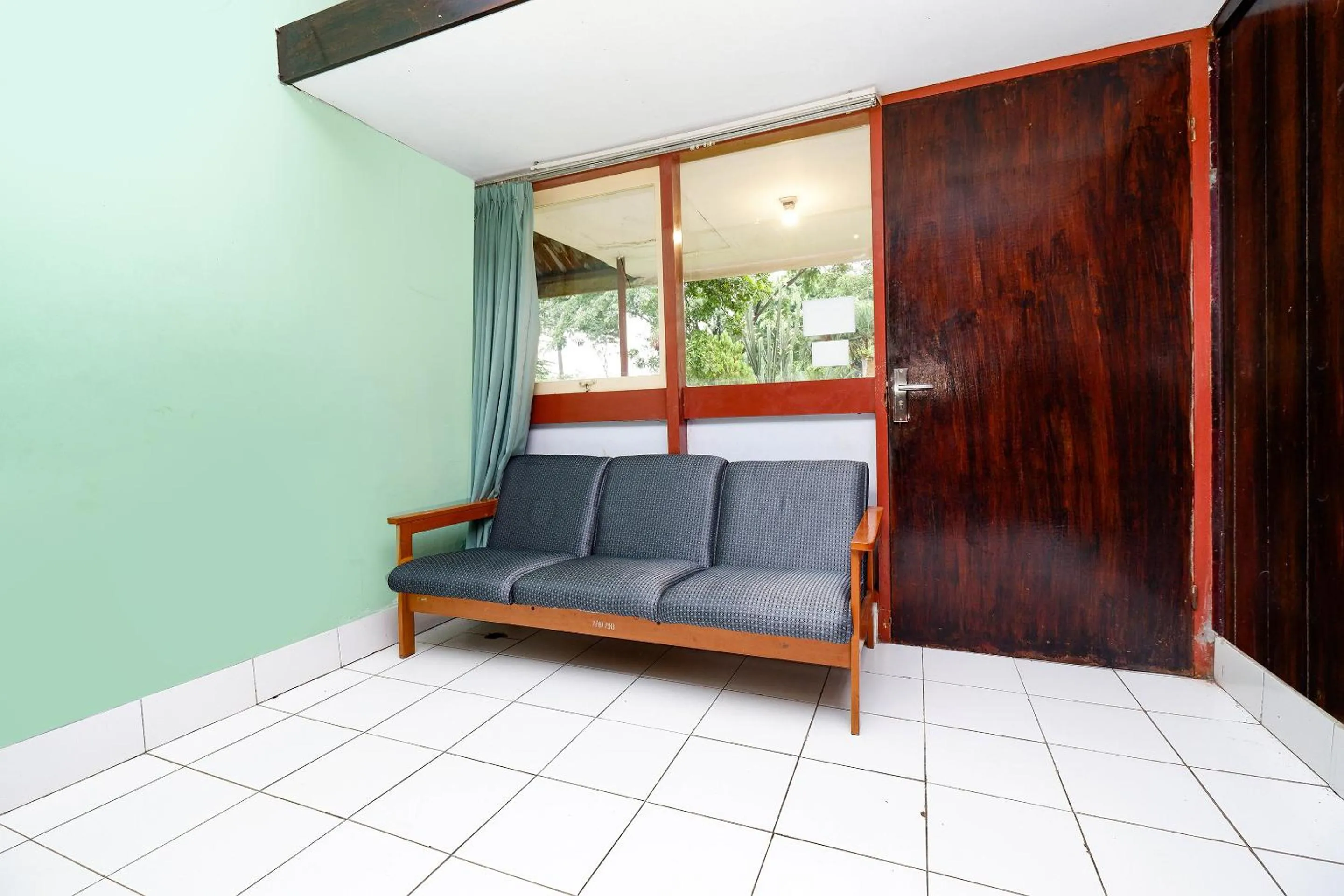 Seating area in SUPER OYO Capital O 1808 New Bandungan Indah