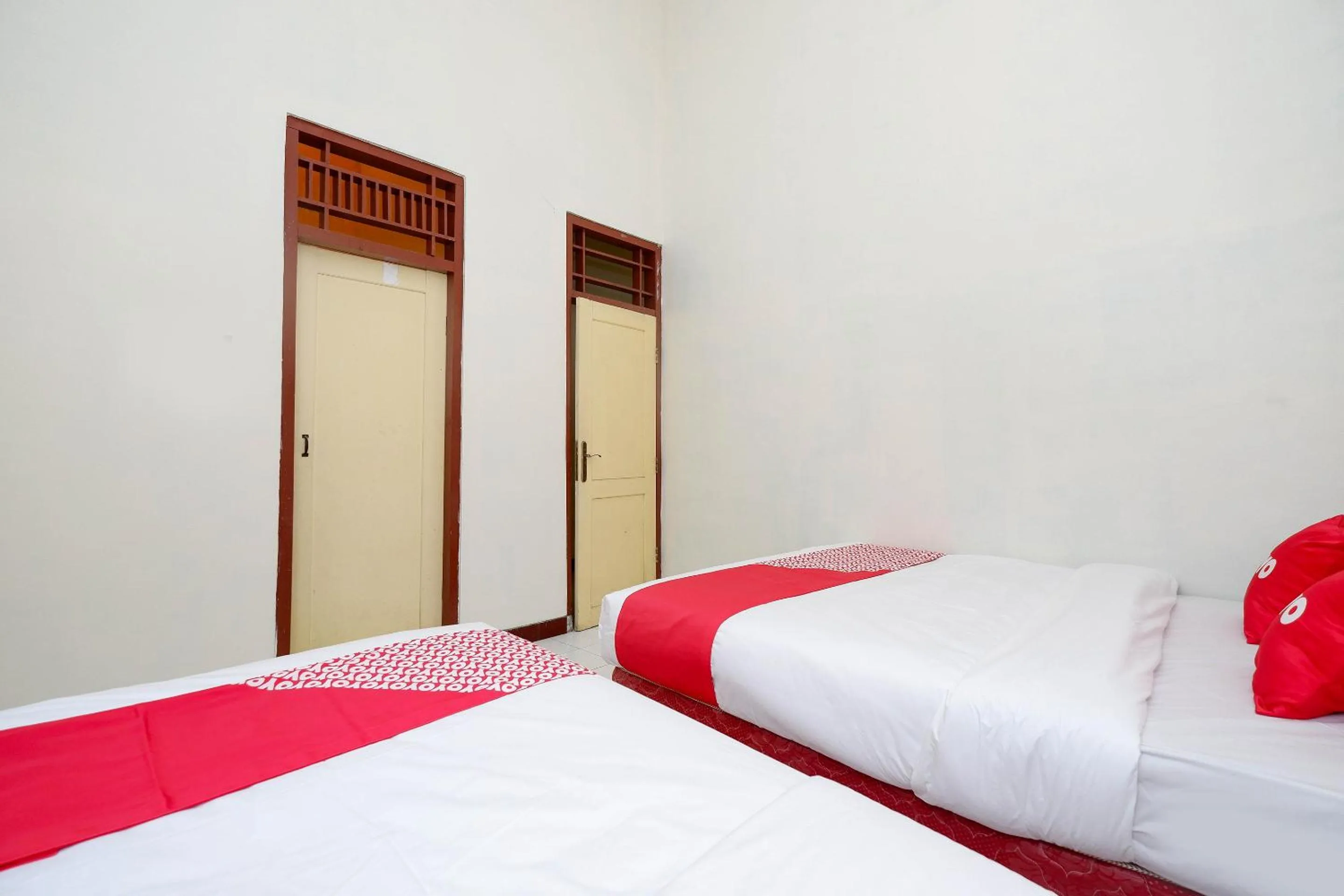 Bedroom in SUPER OYO Capital O 1808 New Bandungan Indah