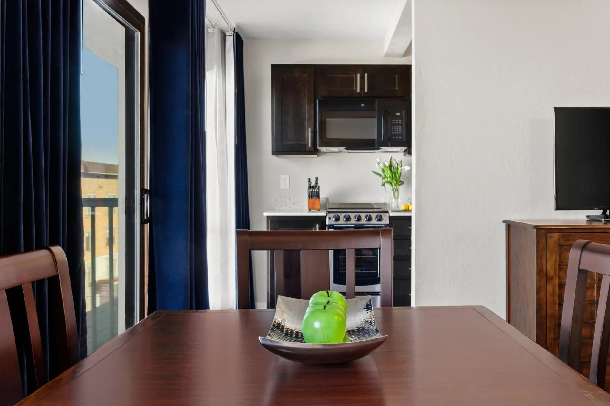 Restaurant/places to eat in The Suites at Fisherman's Wharf