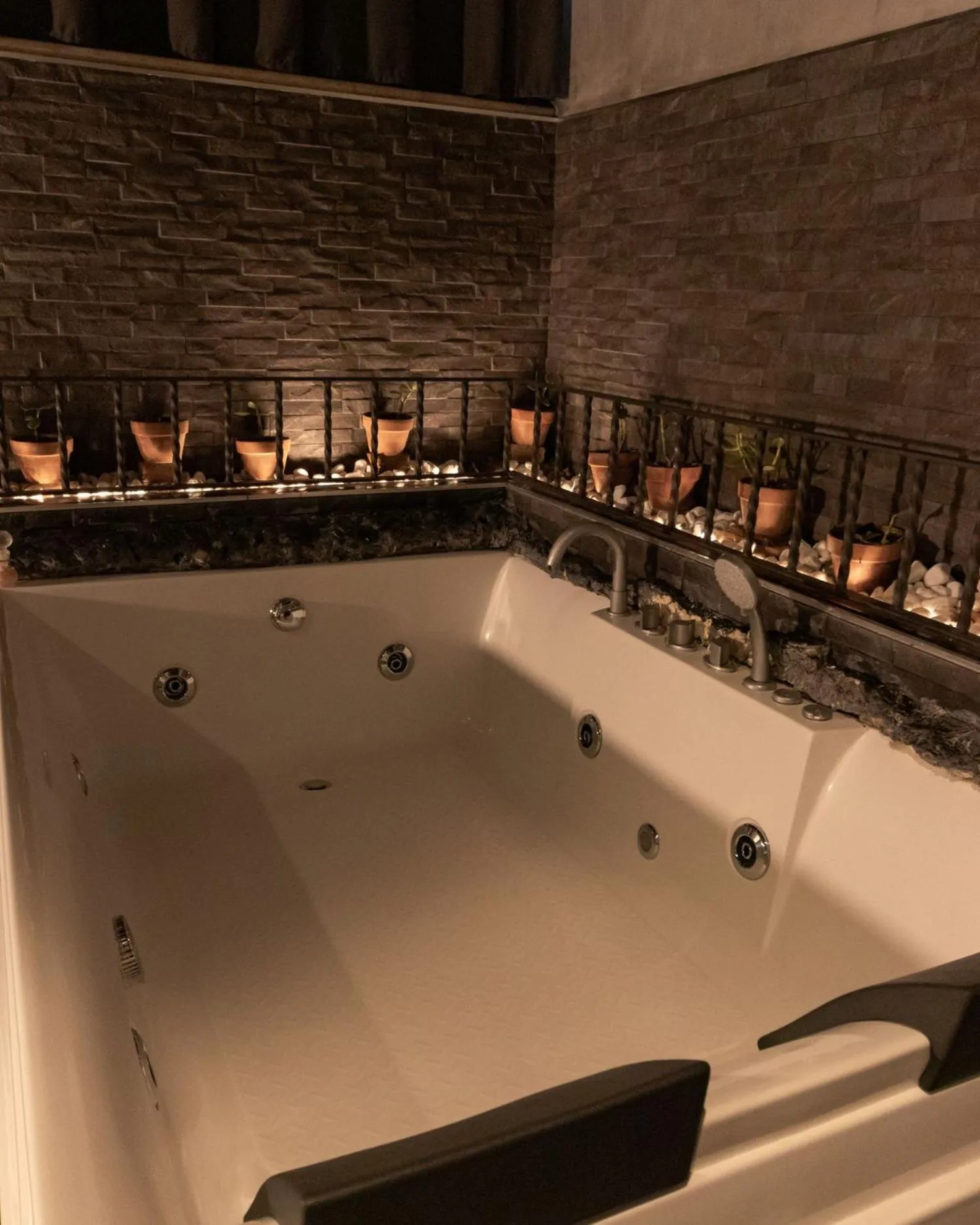 Hot Tub in Meeting Hotel