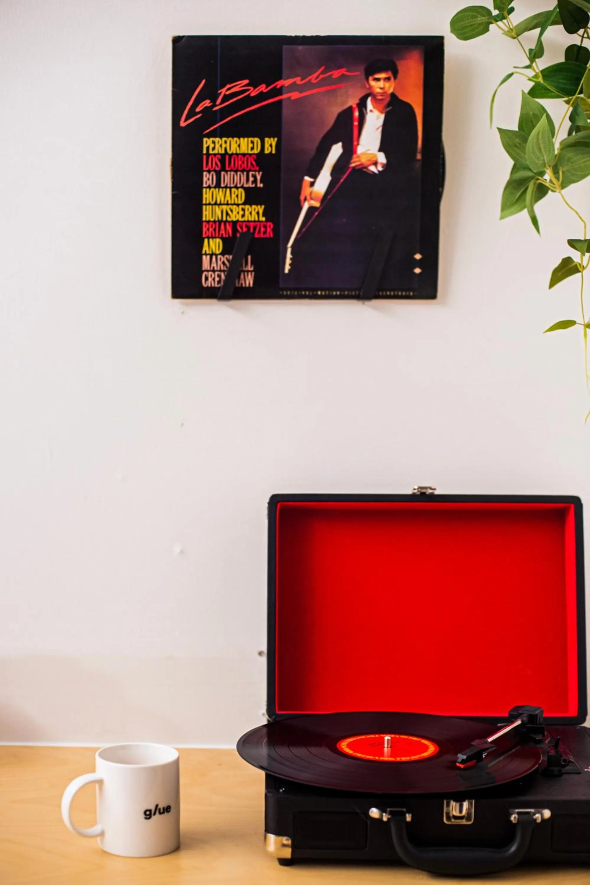 TV and multimedia in Glue Hotel