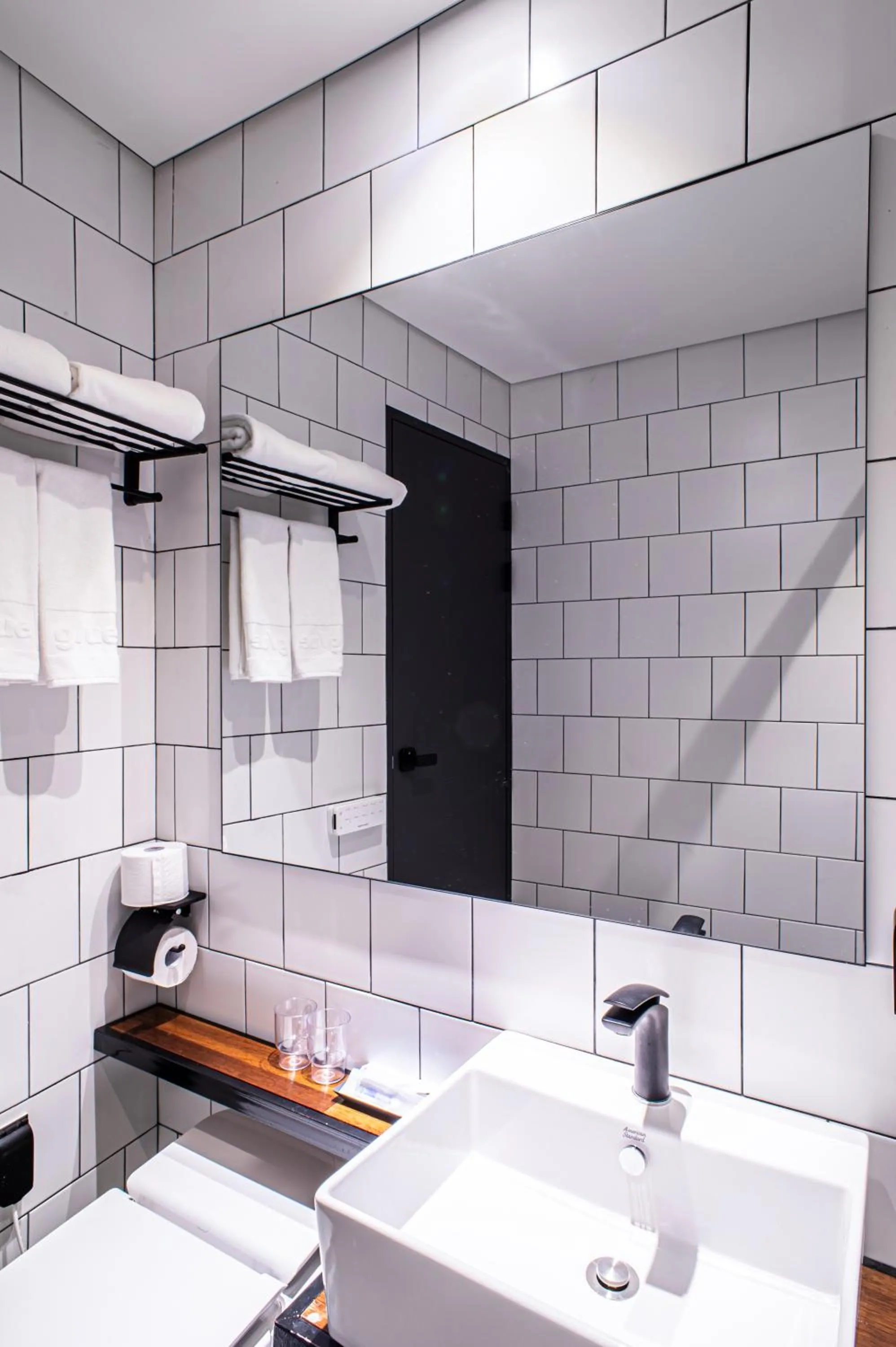 Bathroom in Glue Hotel