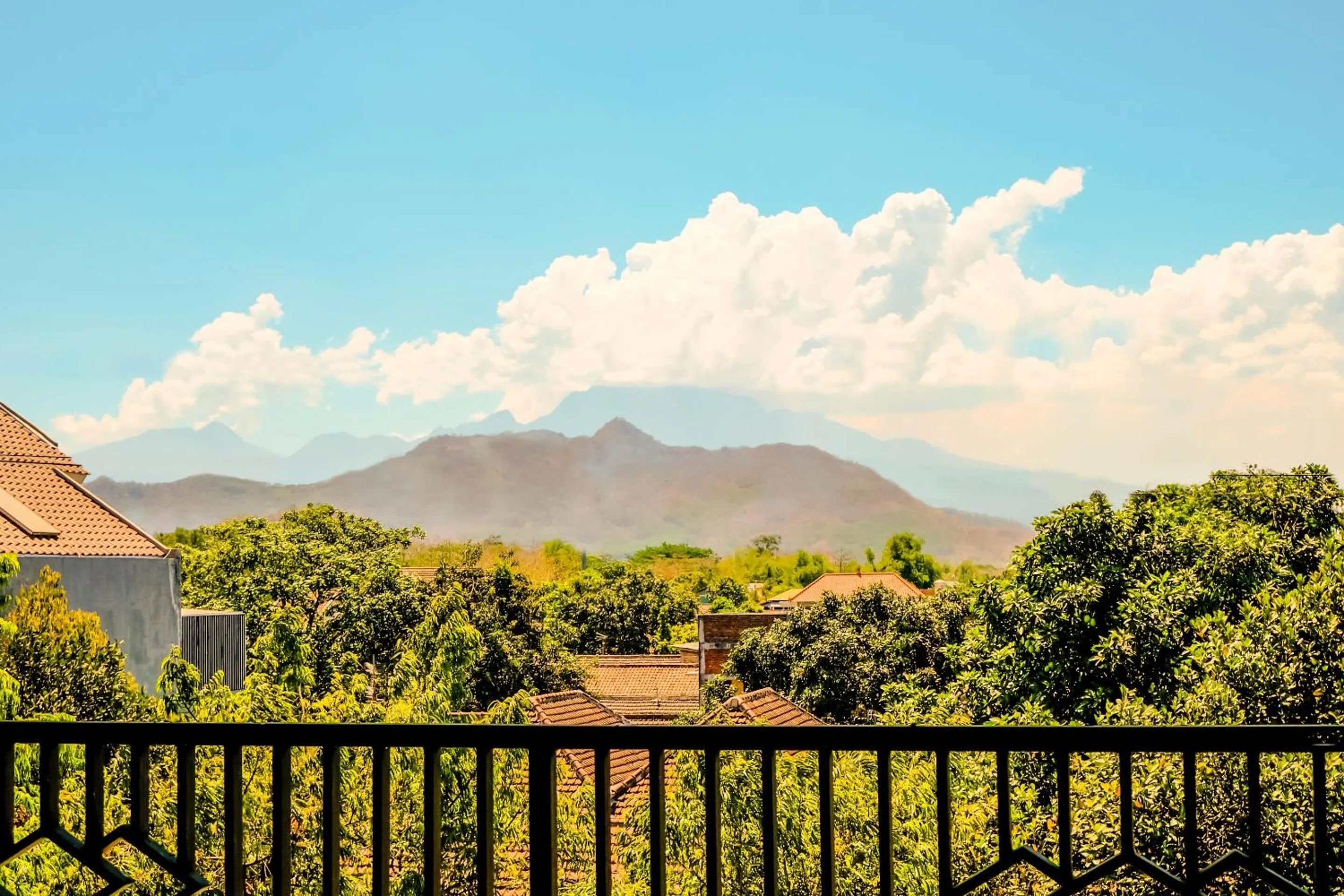Balcony/Terrace in Hotel O Family Residence Syariah