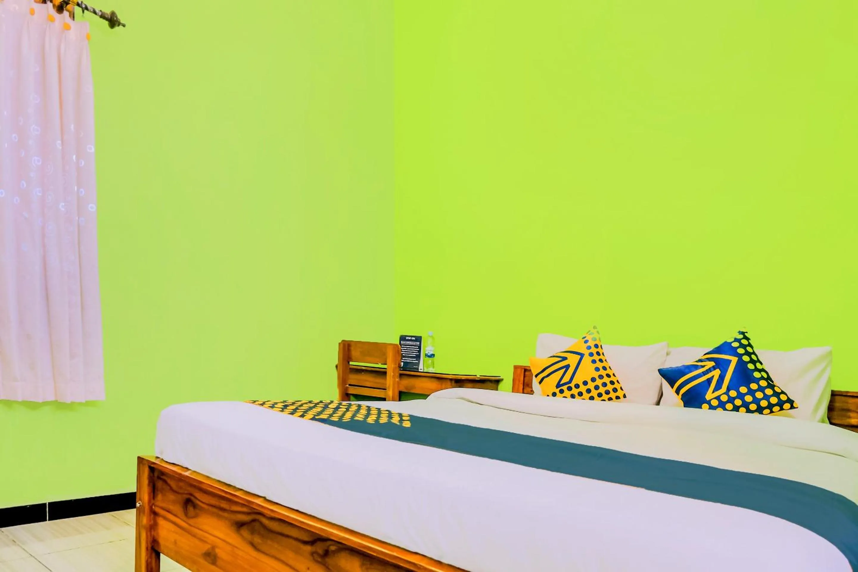 Bedroom, Bed in Hotel O Family Residence Syariah