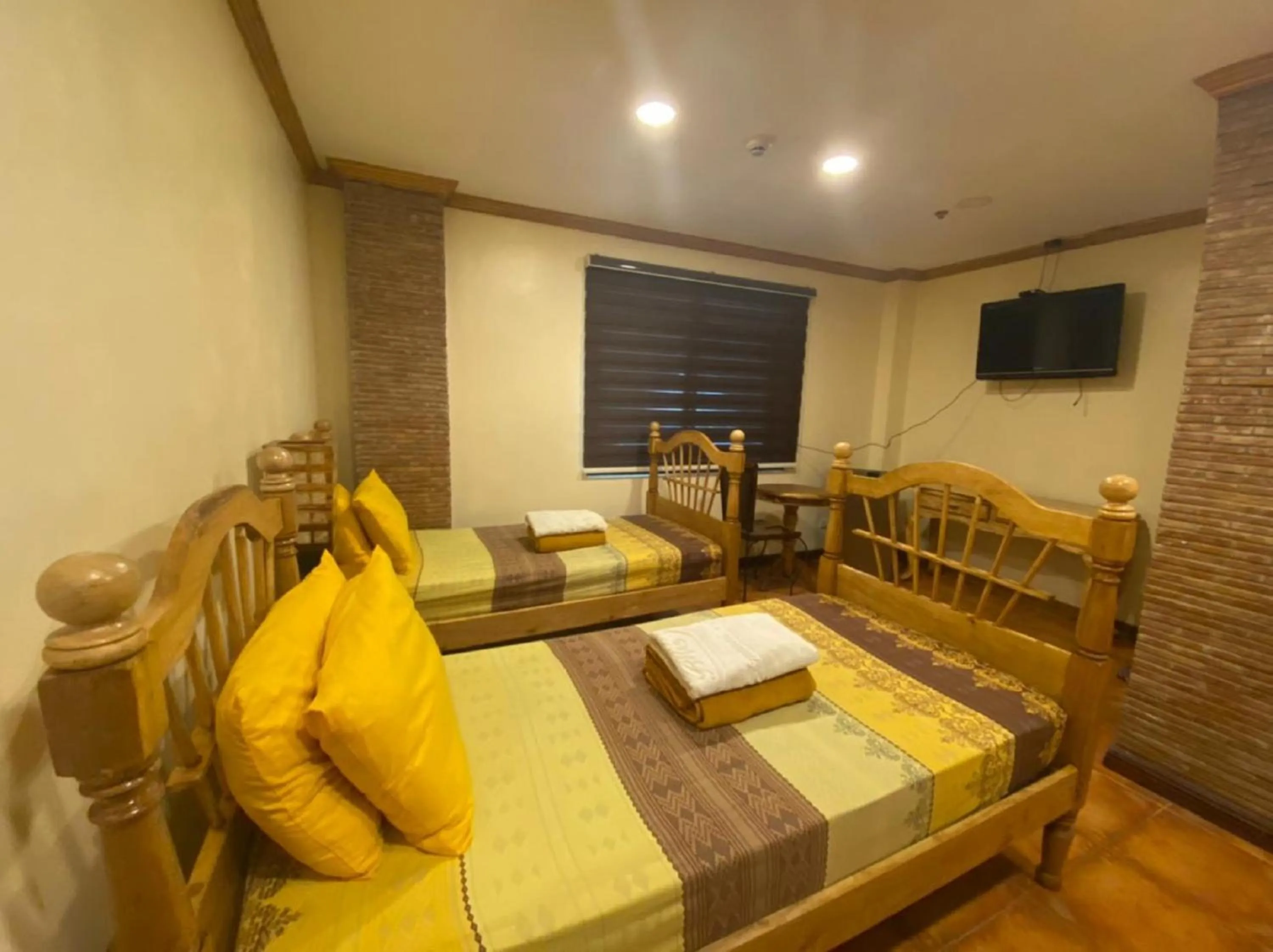 Photo of the whole room in OYO 797 Brickwood Suites