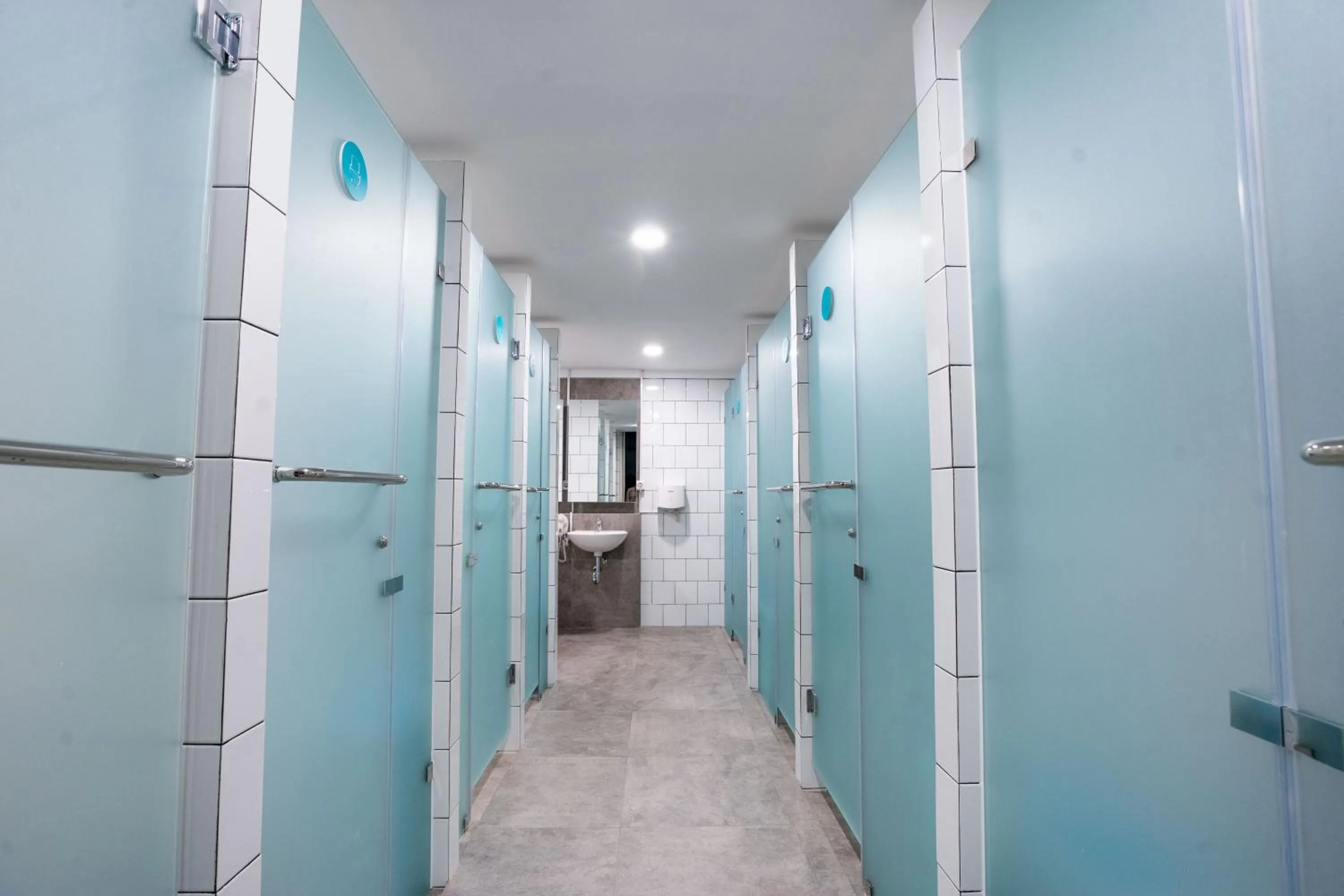 Bathroom in Bobopod Pancoran, Jakarta