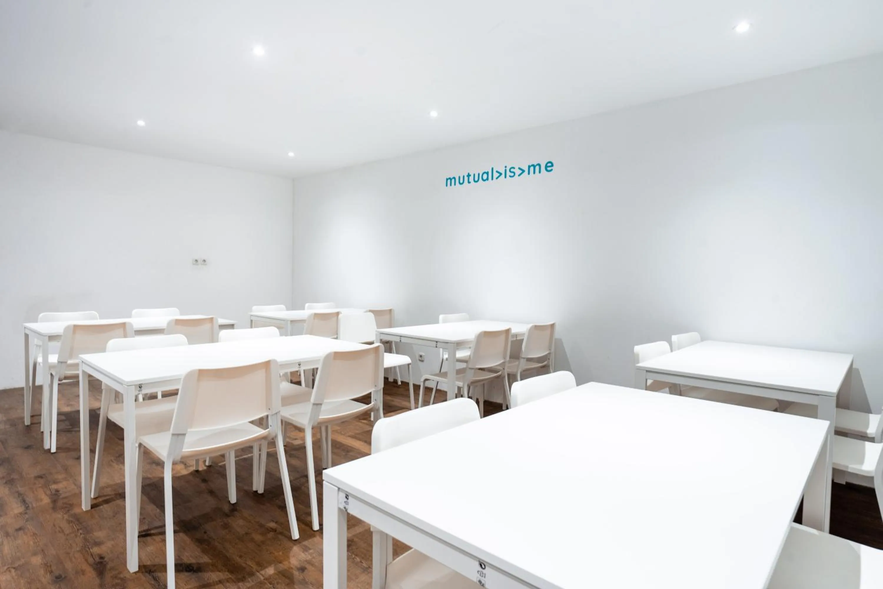 Area and facilities in Bobopod Pancoran, Jakarta