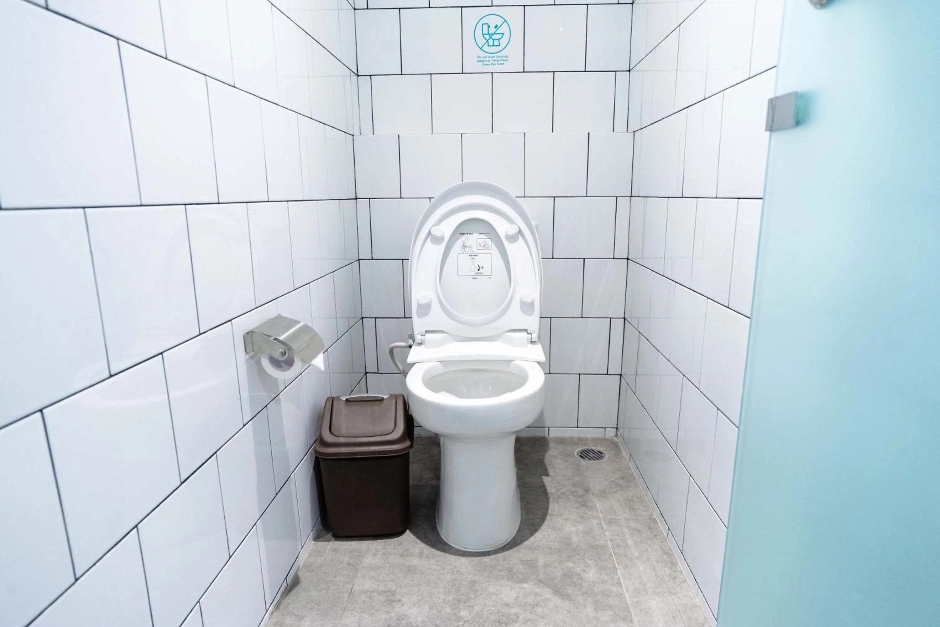 Bathroom in Bobopod Pancoran, Jakarta