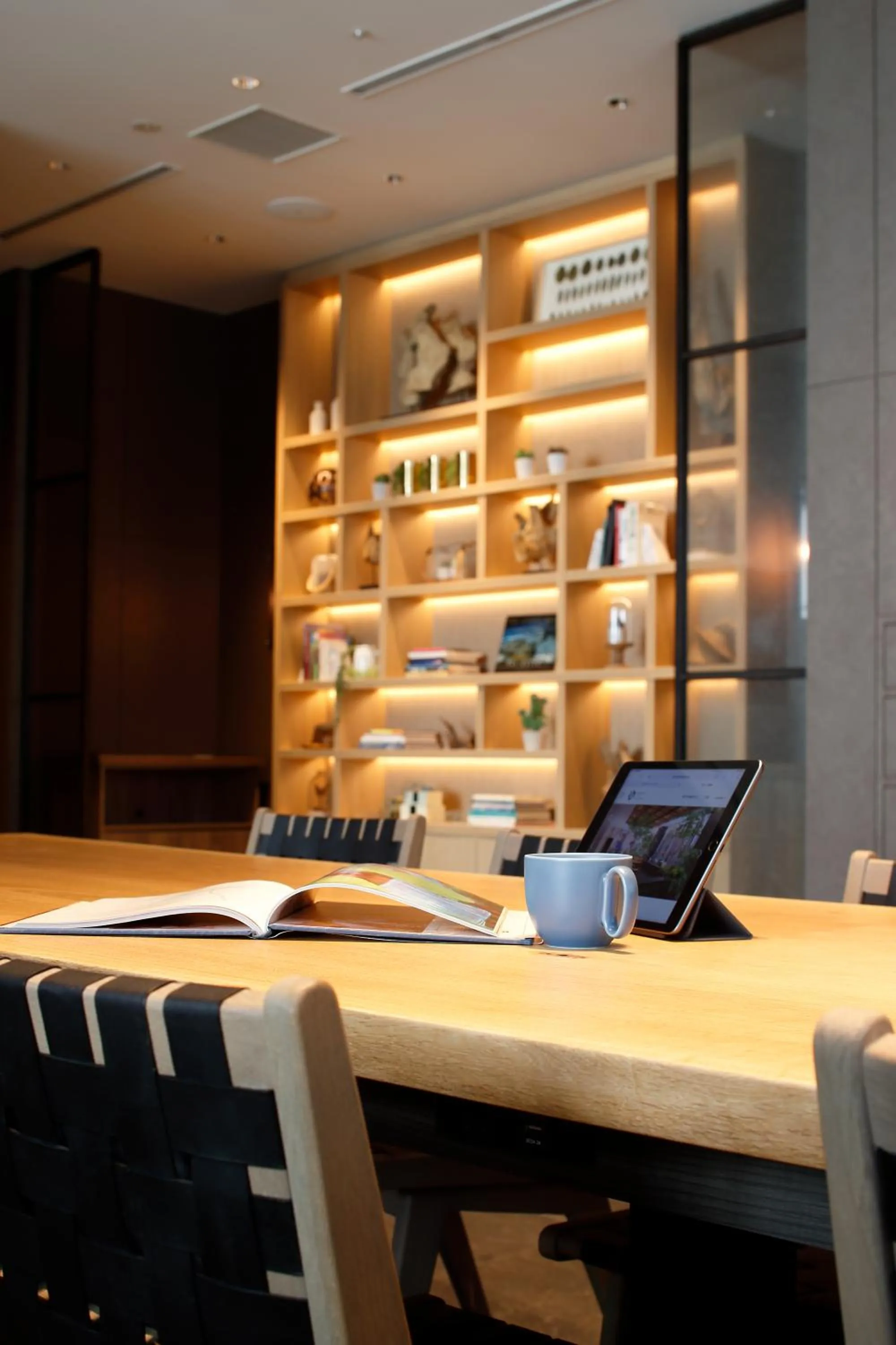 Communal lounge/ TV room in Miyako City Osaka Hommachi