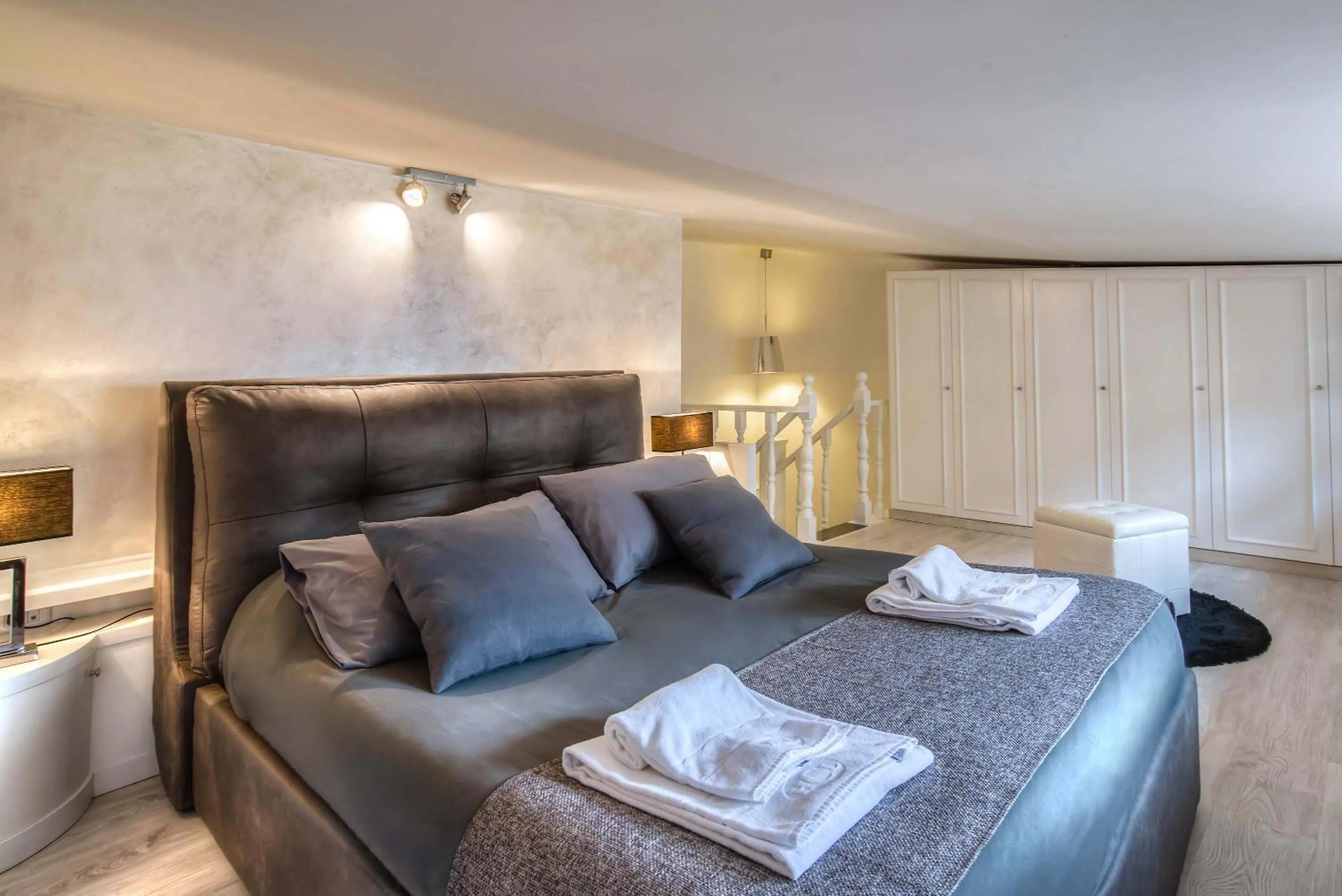 Bed in Black And White Suite