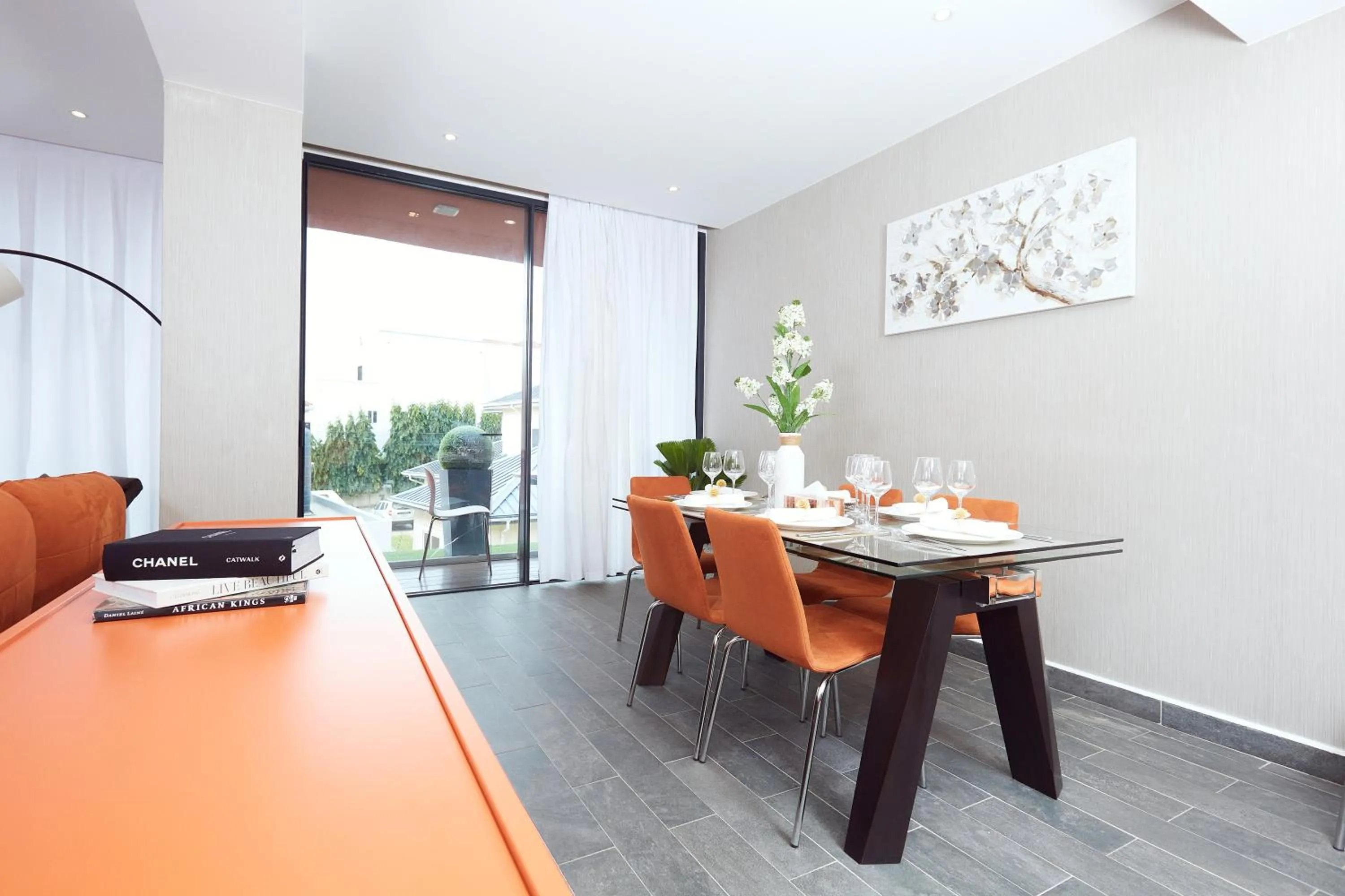 Dining area in Bel Air Crest Hotel & Suites