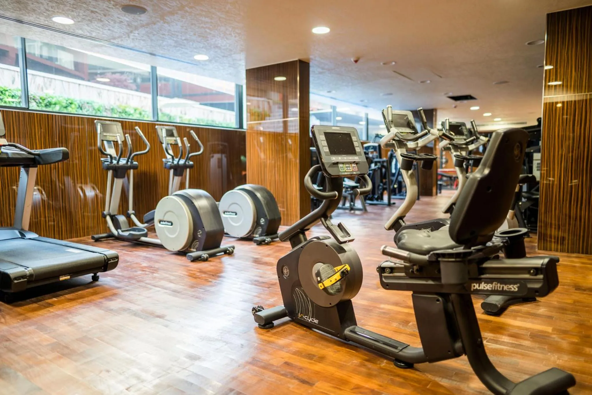 Fitness centre/facilities in Bel Air Crest Hotel & Suites