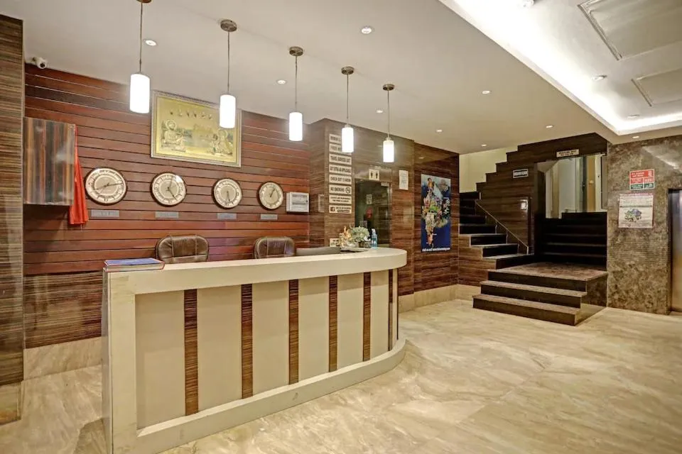 Lobby or reception in Hotel Superb 5 Mins Walk From New Delhi Station