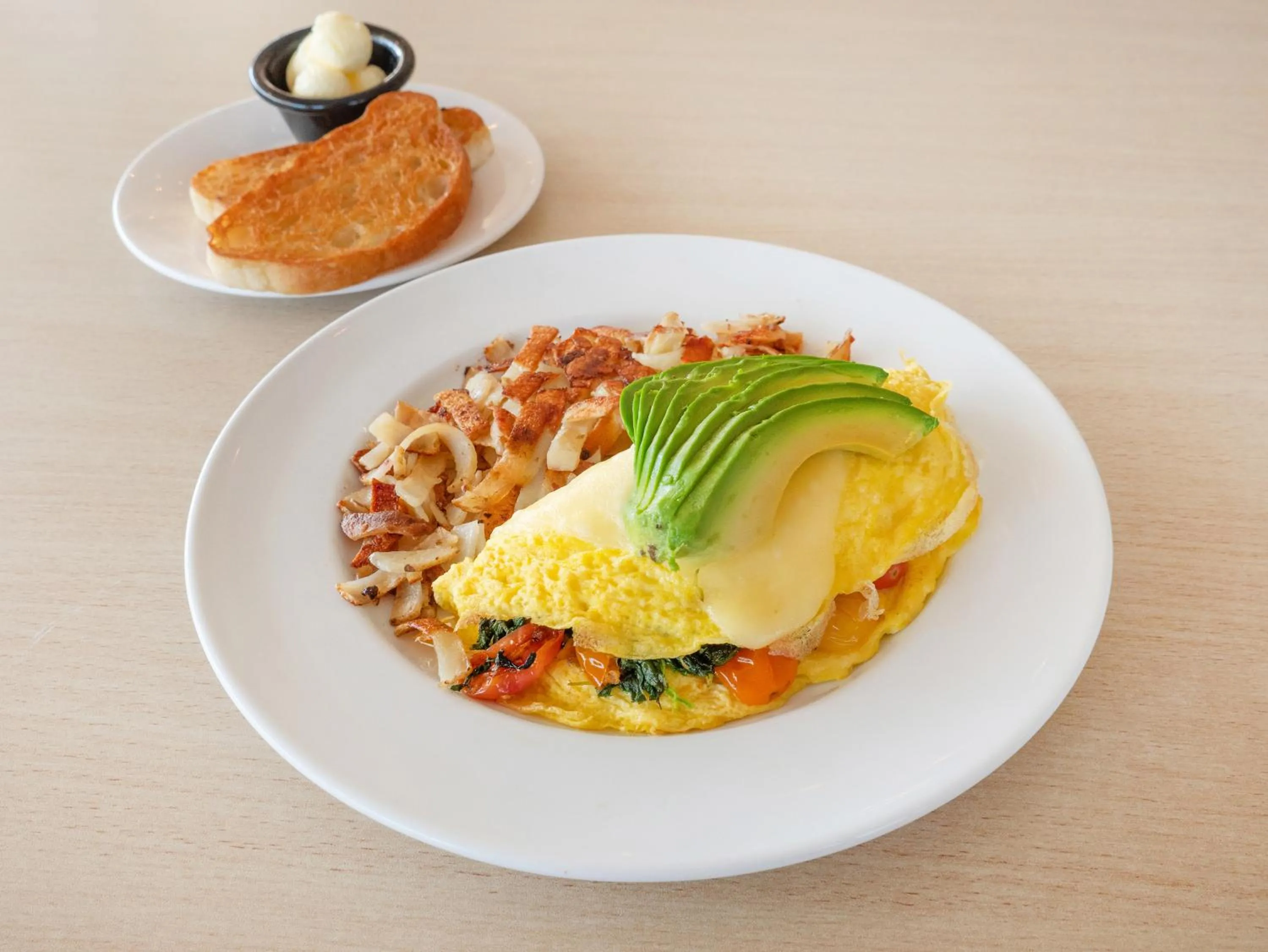 Restaurant/places to eat in Coast Burbank Hotel