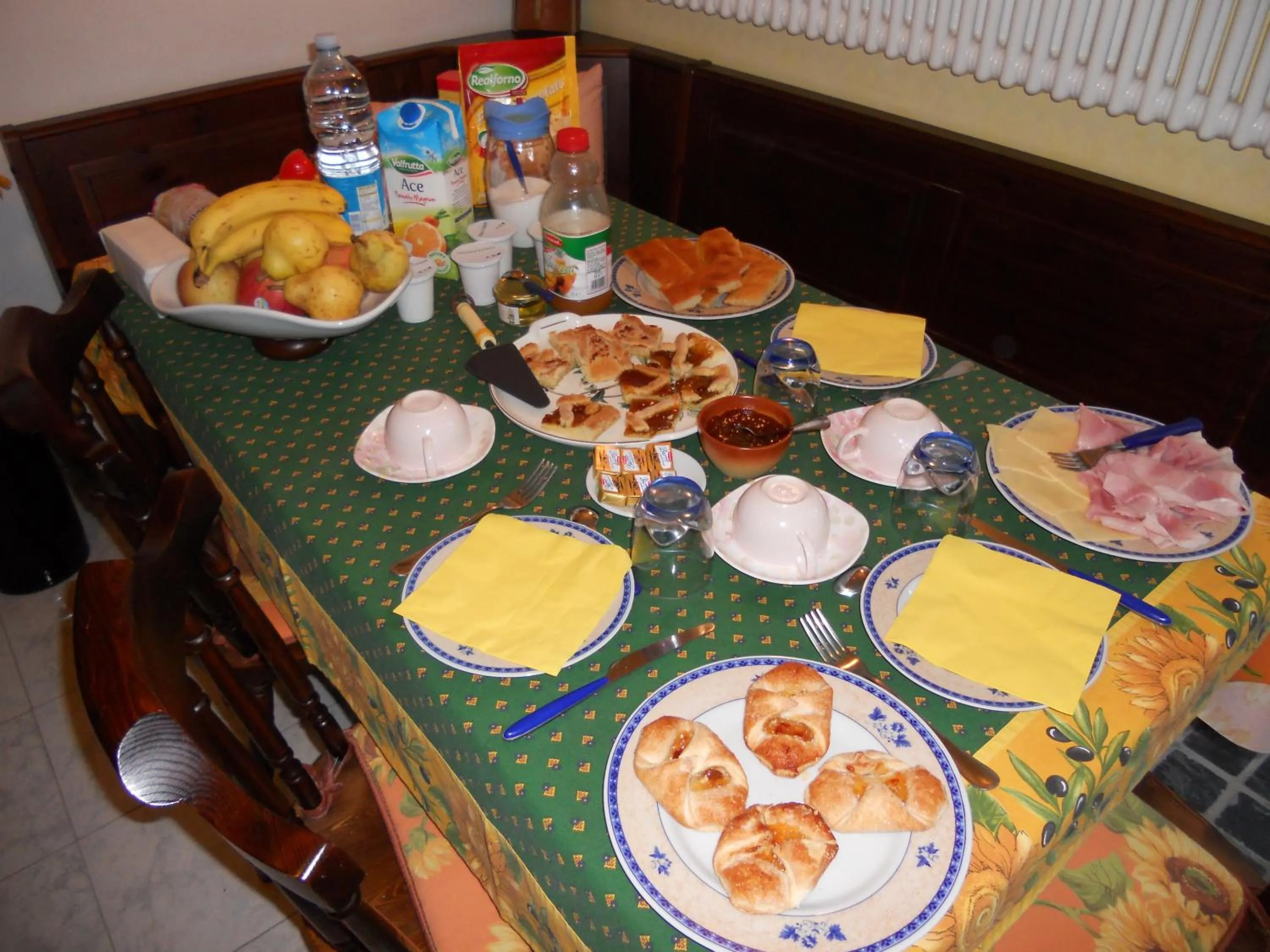 Food in B&B Pervinca