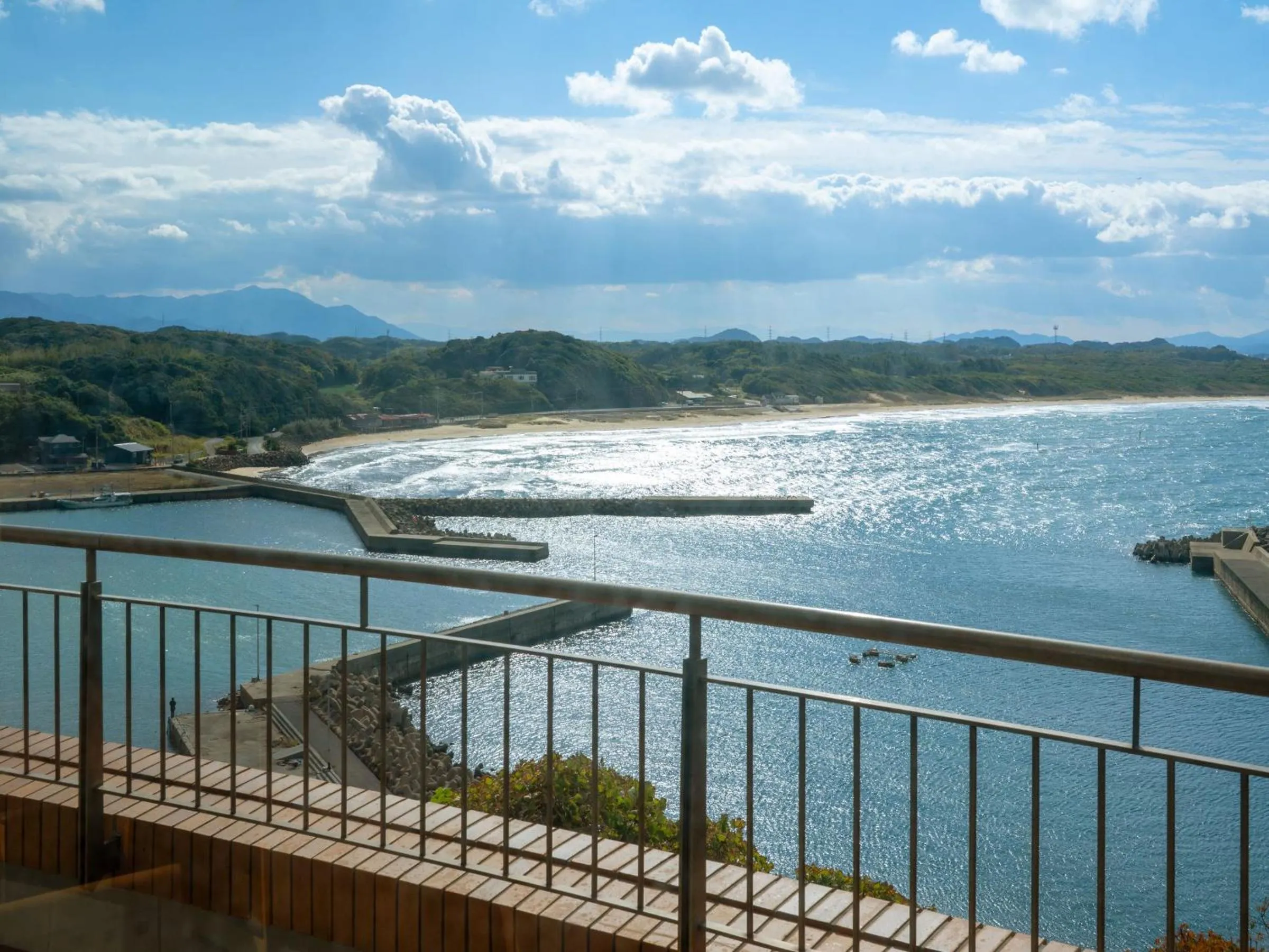 Restaurant/places to eat in KAMENOI HOTEL Genkainada