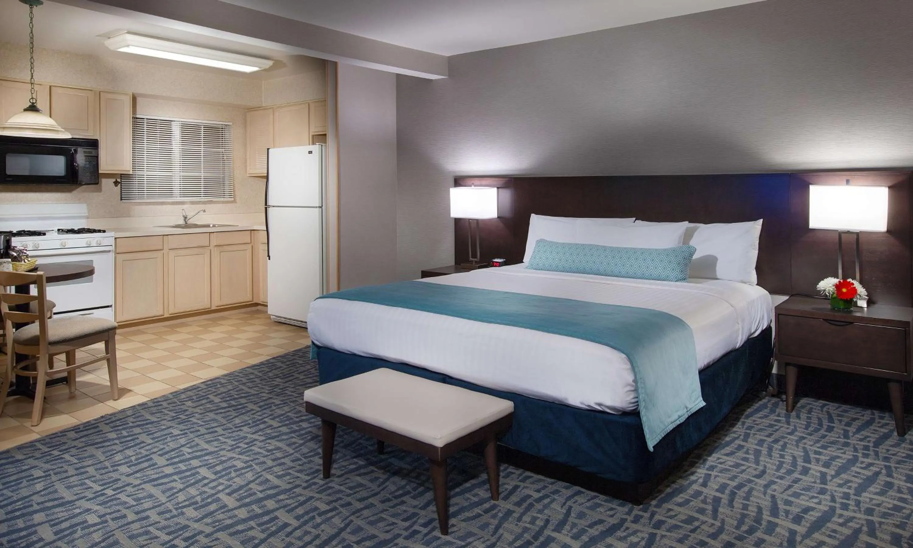 Photo of the whole room, Bed in Safari Inn, a Coast Hotel