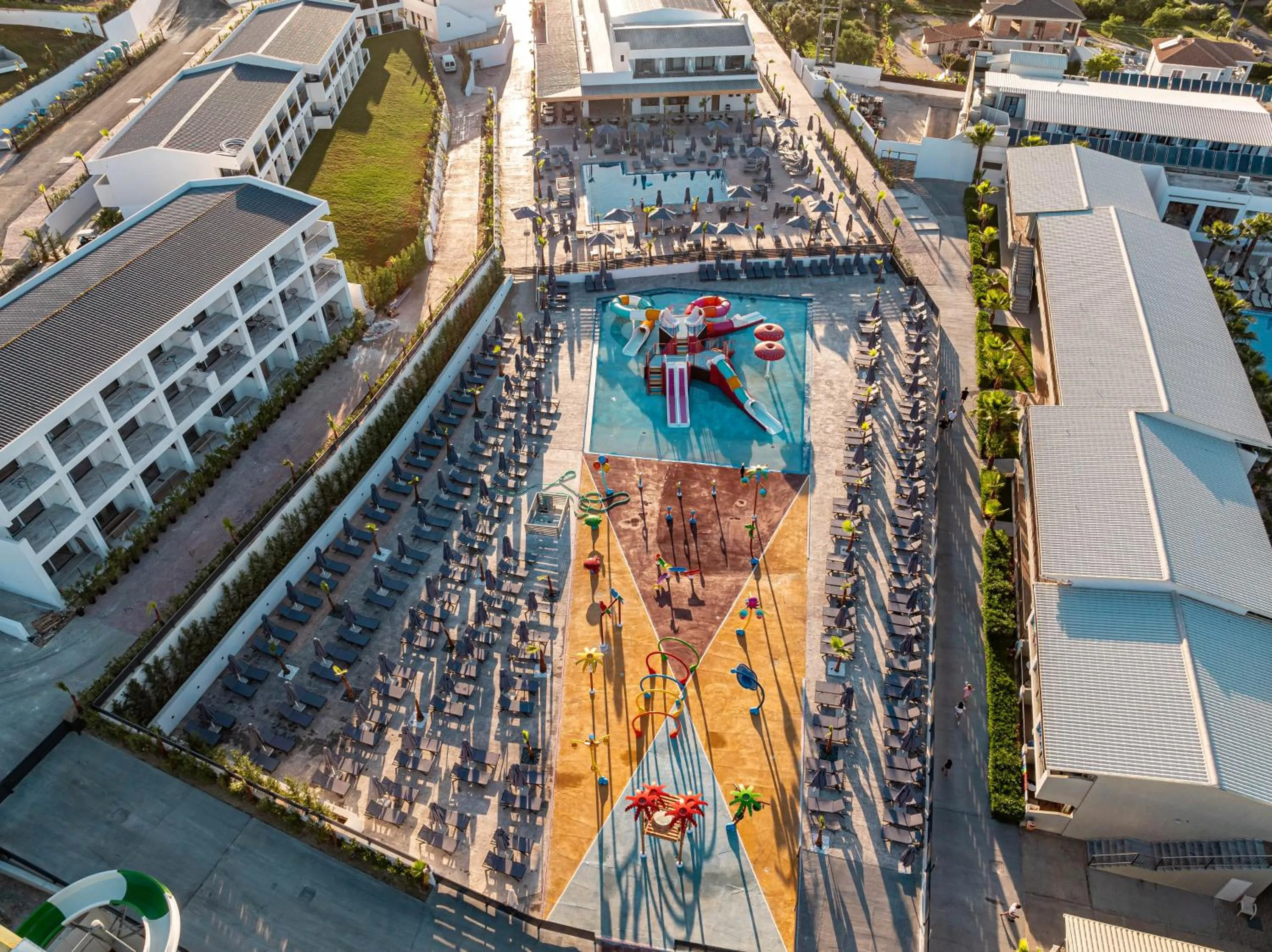 Aqua park in Caretta Paradise Resort & WaterPark
