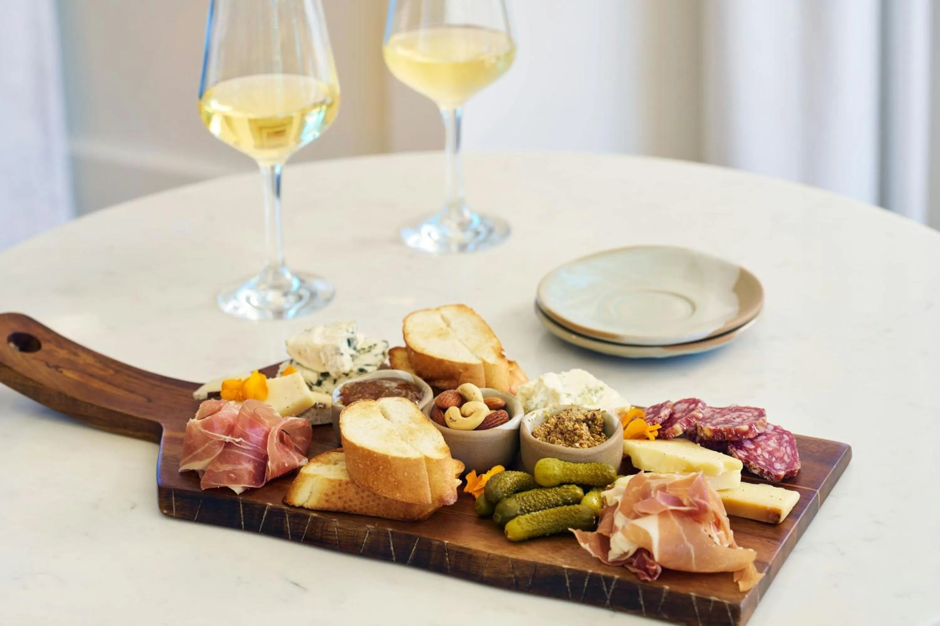 Restaurant/places to eat in Tiller House, Laguna Hills, a Tribute Portfolio Hotel