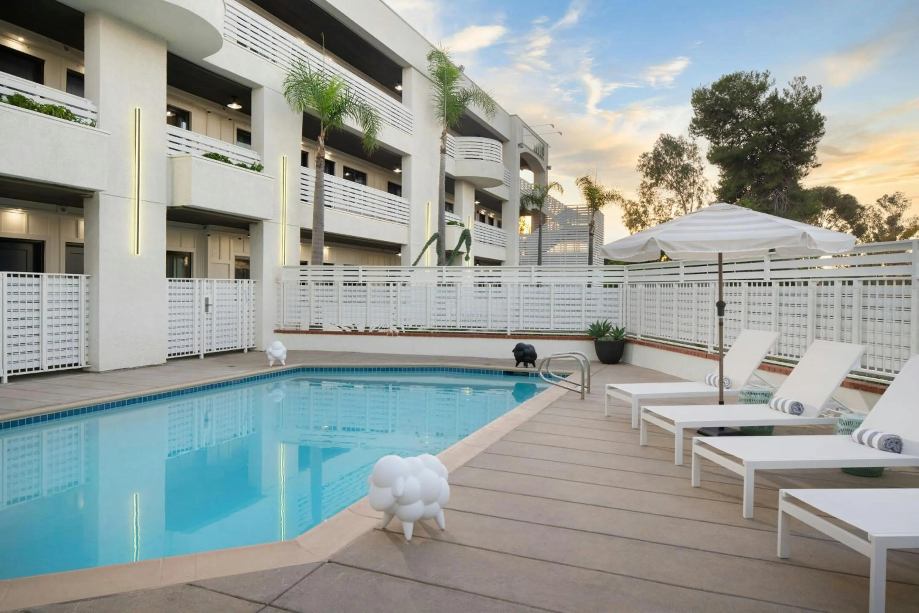 Swimming pool in Tiller House, Laguna Hills, a Tribute Portfolio Hotel