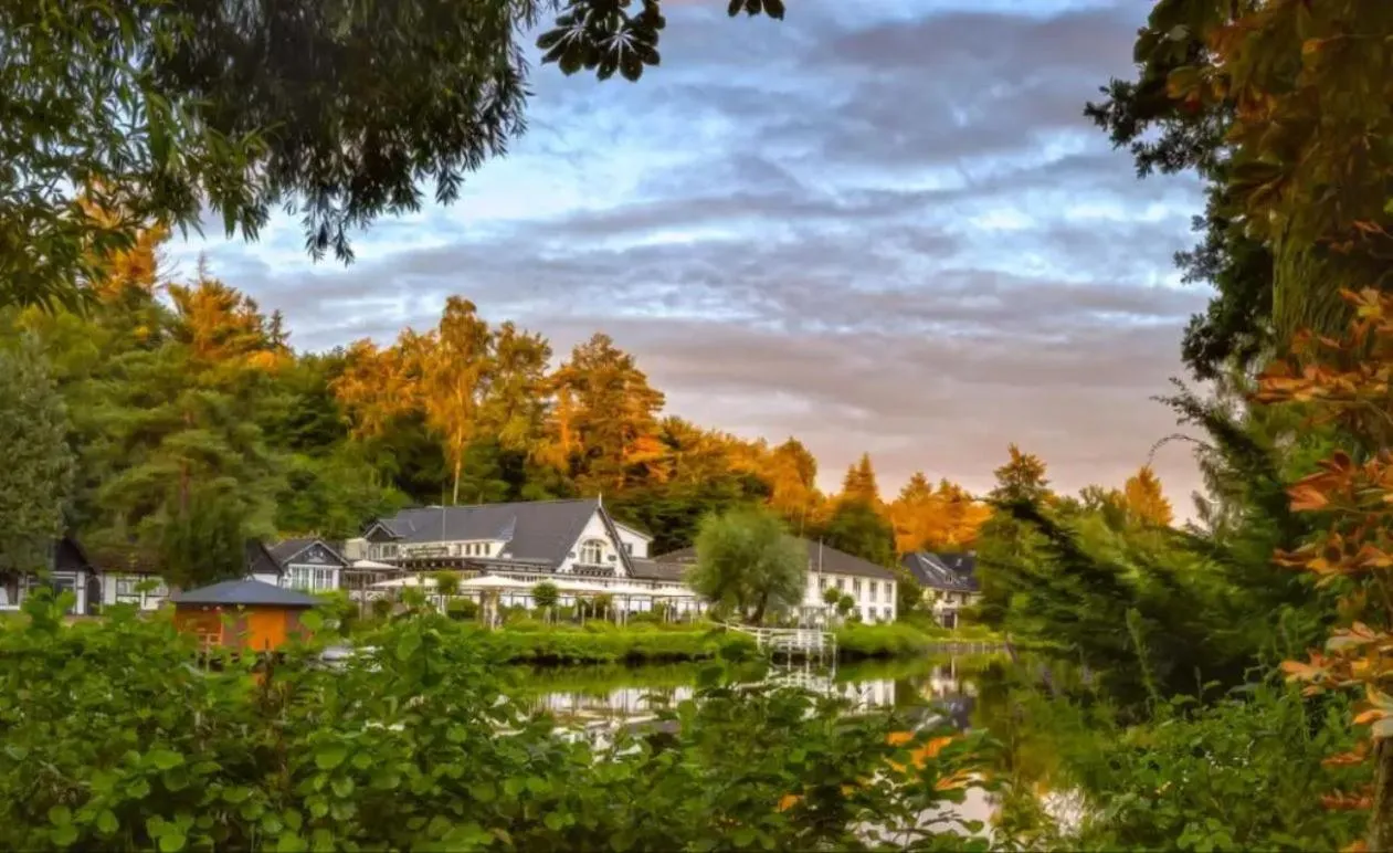 Property building in Forsthaus Seebergen