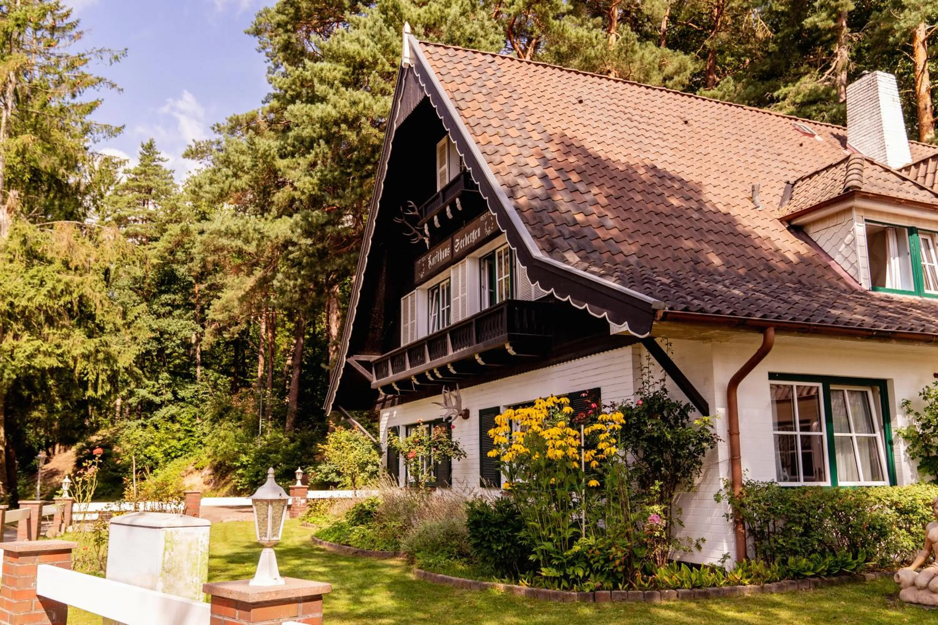 Property building in Forsthaus Seebergen