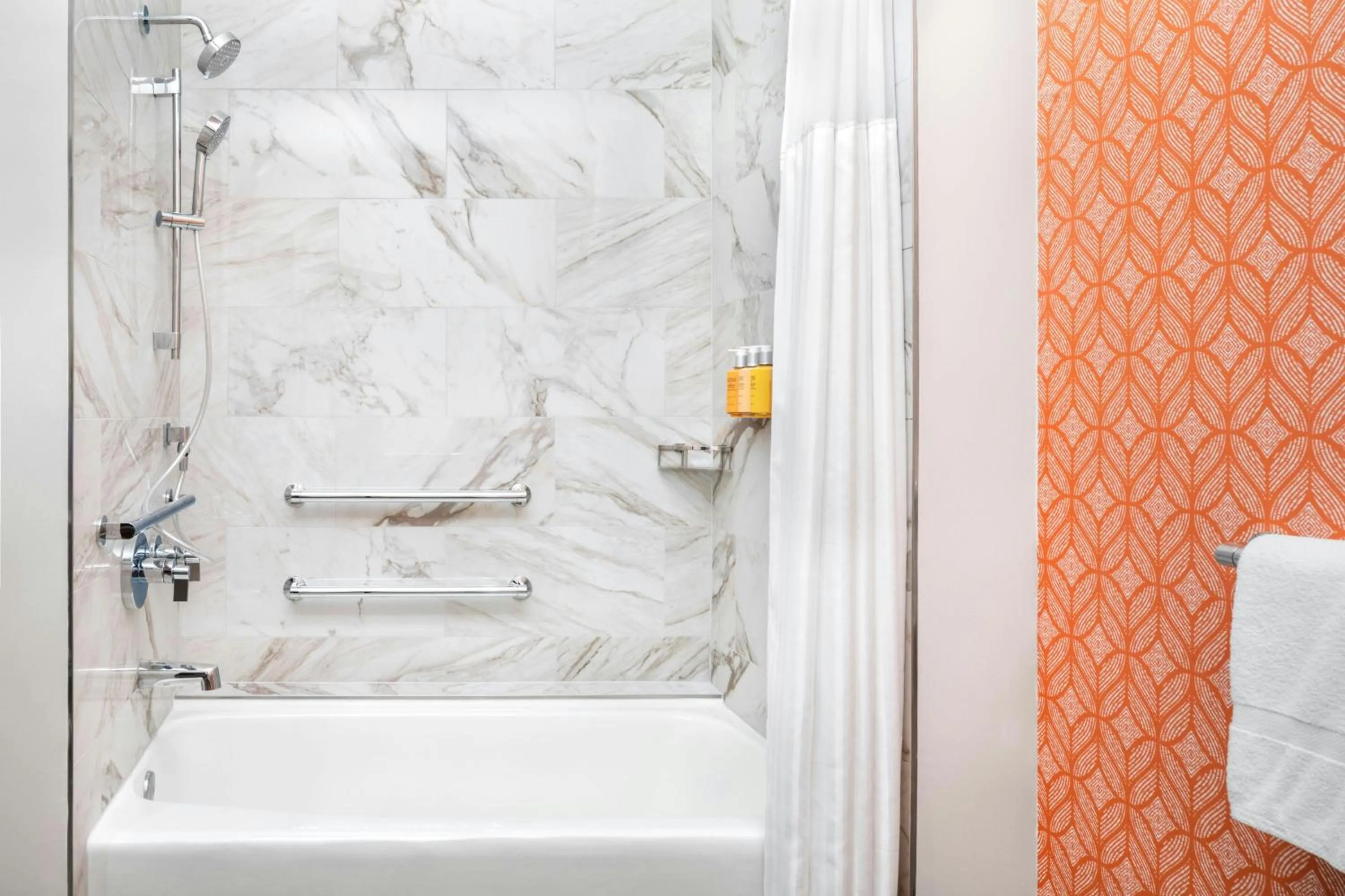 Photo of the whole room in Hotel Colonnade Coral Gables, Autograph Collection