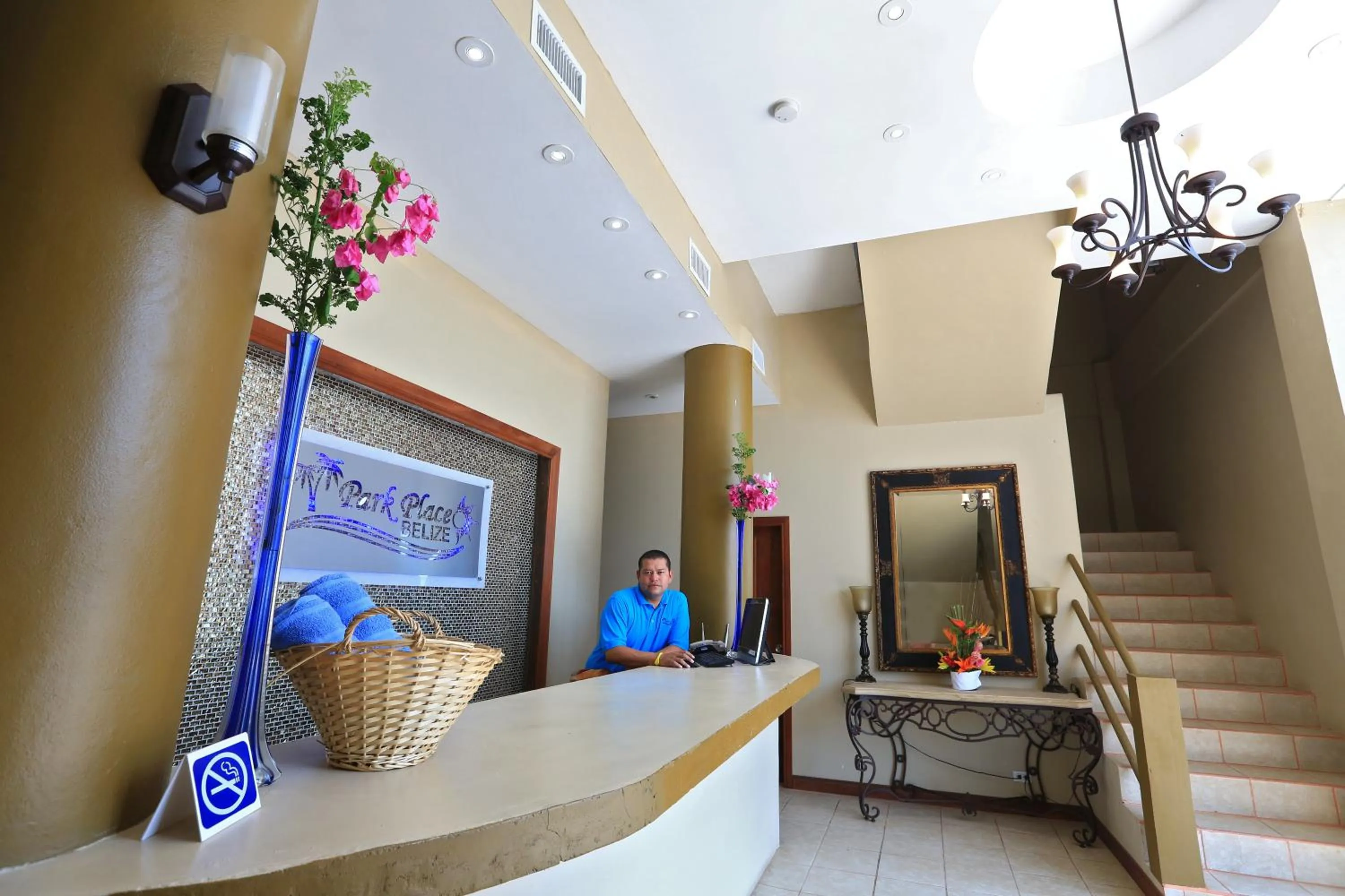 Hotel Royal Blue & Golf Cart Rental