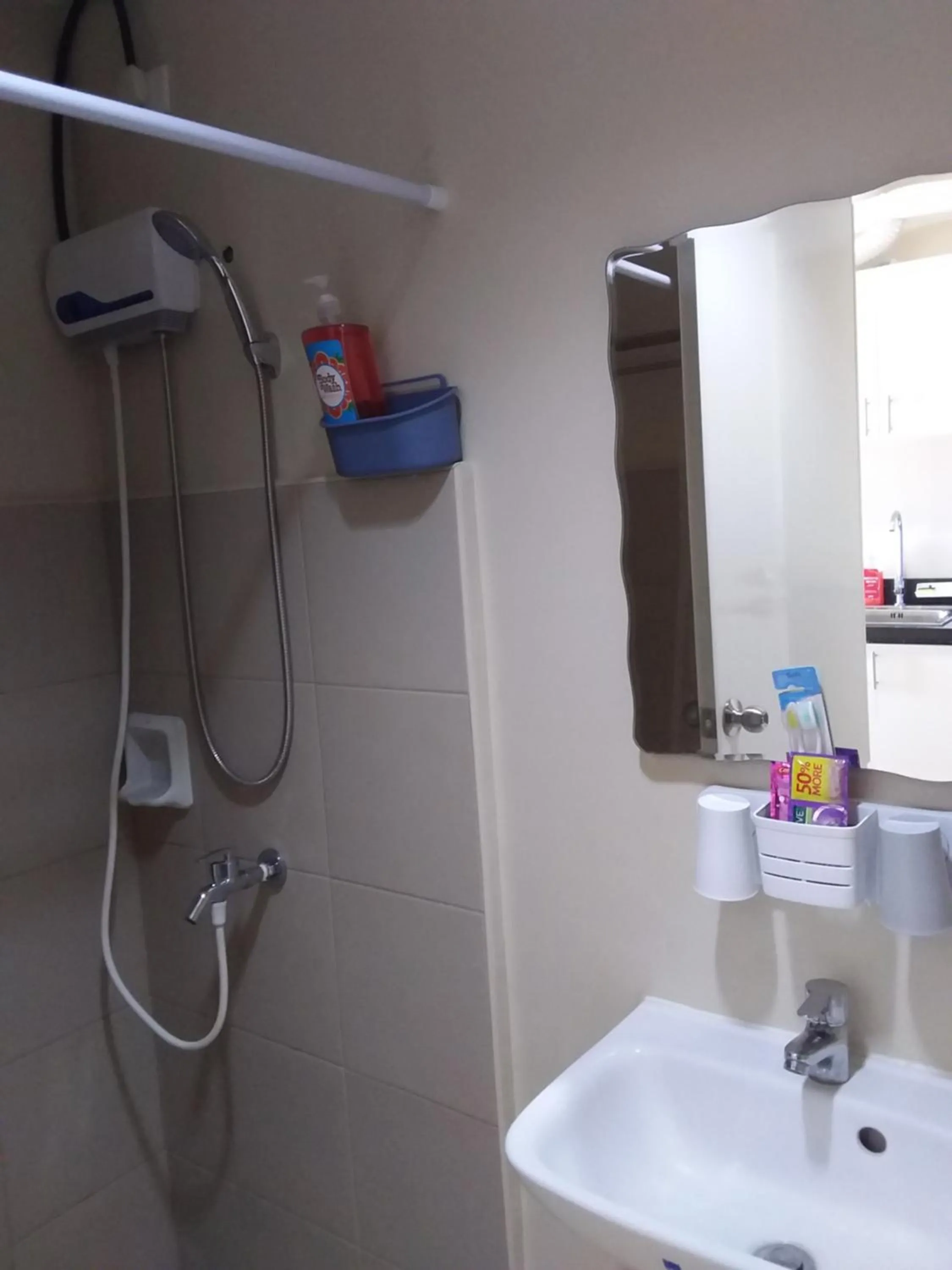 AJ Sundiva Tower w balcony