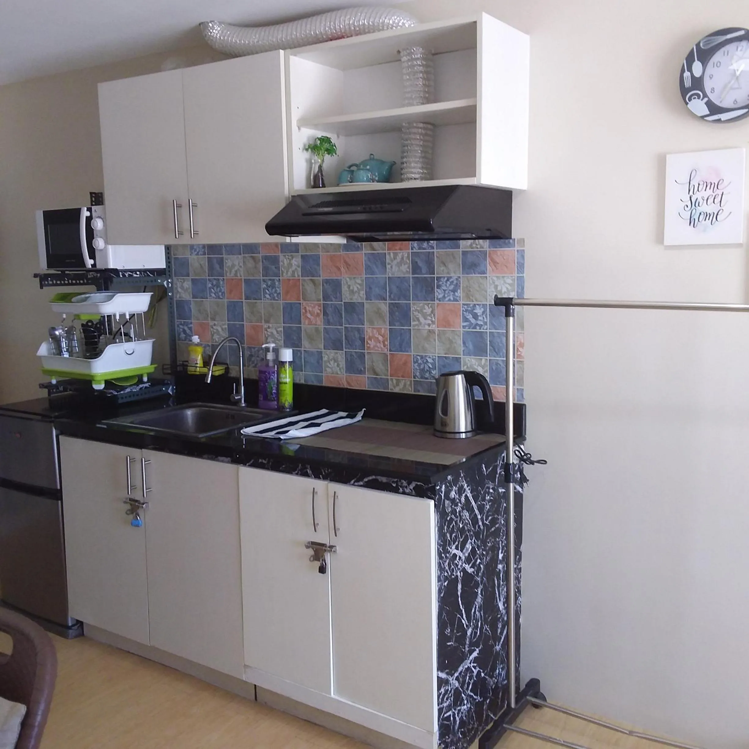 AJ Sundiva Tower w balcony