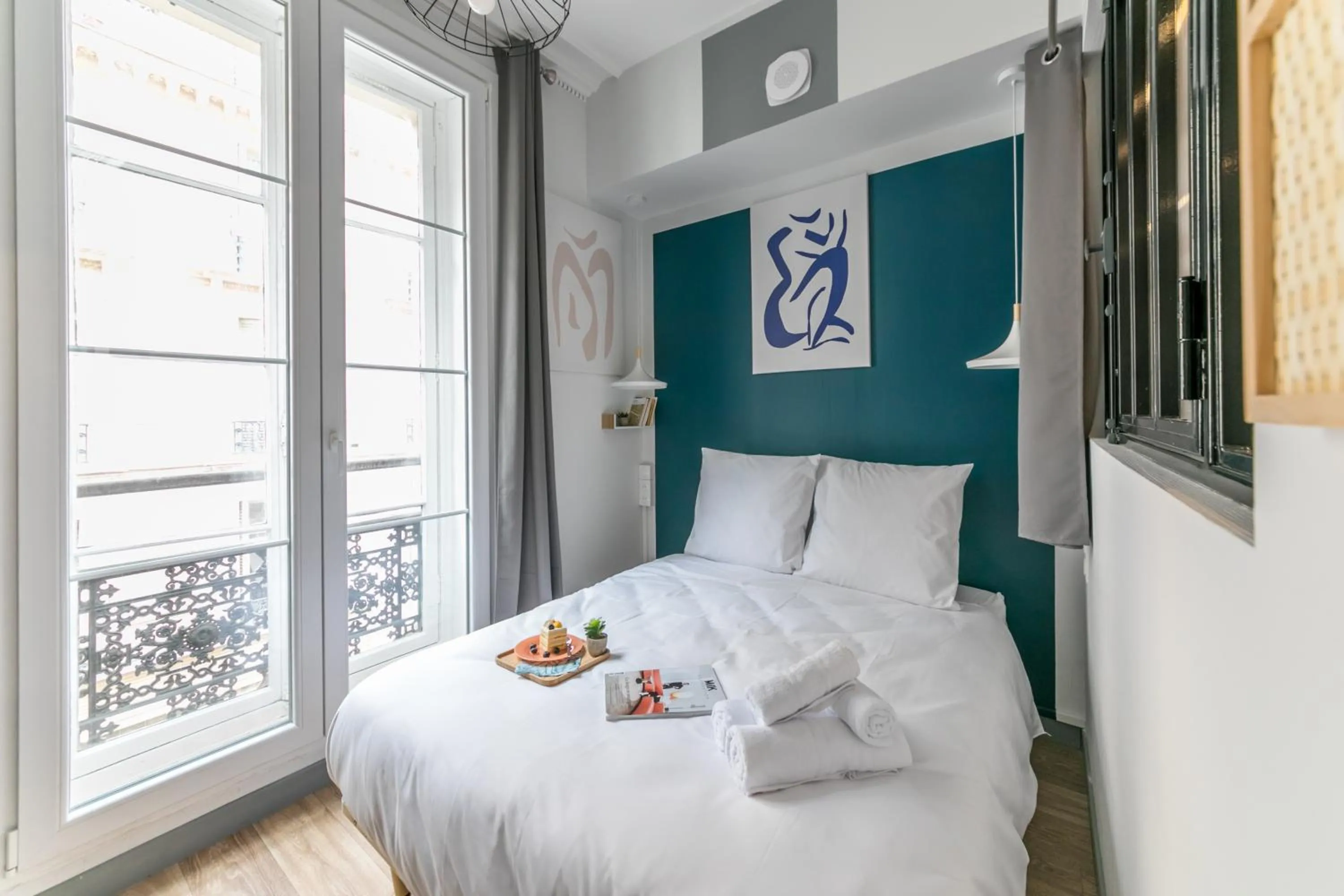 Bedroom, Bed in WS Louvre - Richelieu