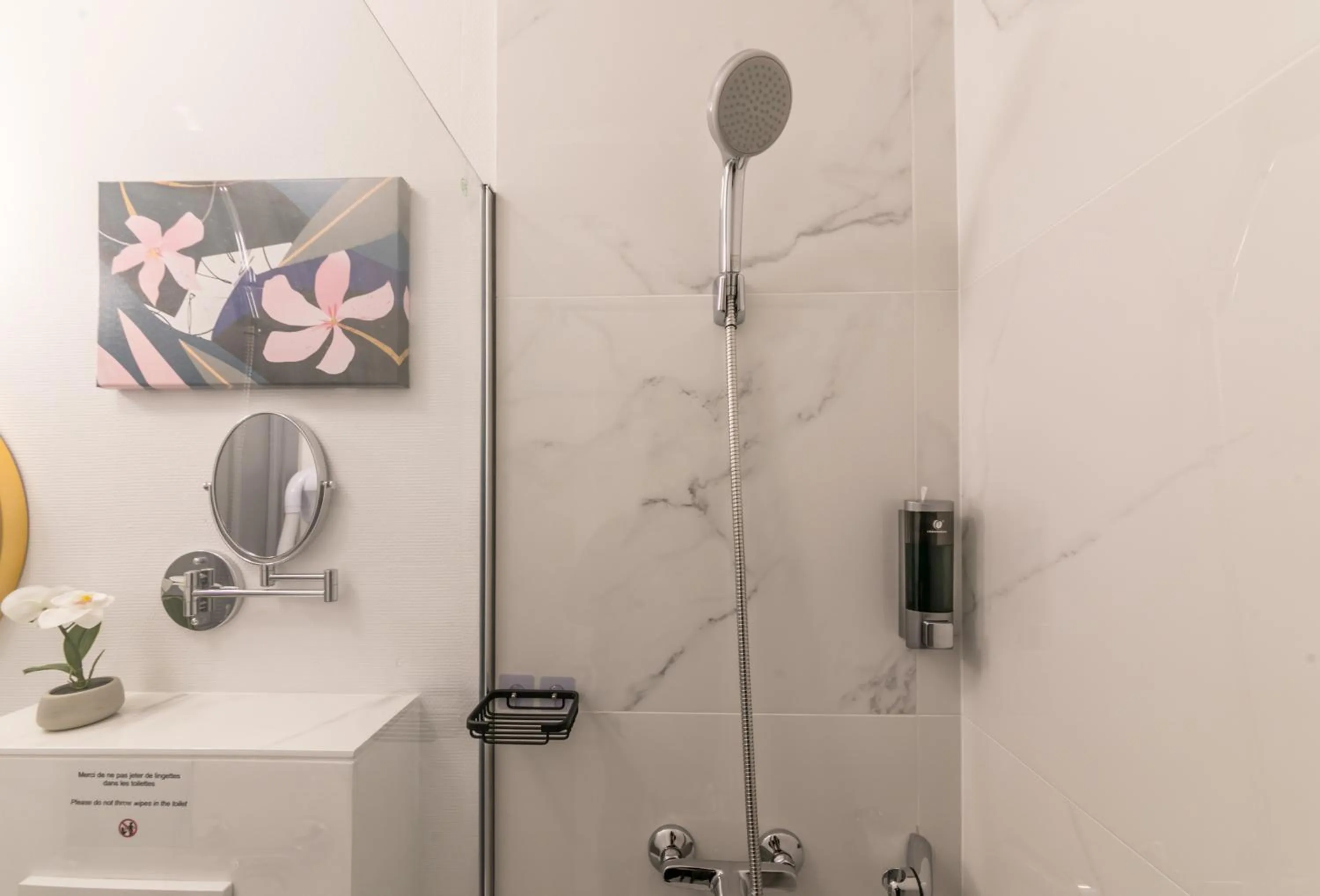 Bathroom in WS Louvre - Richelieu