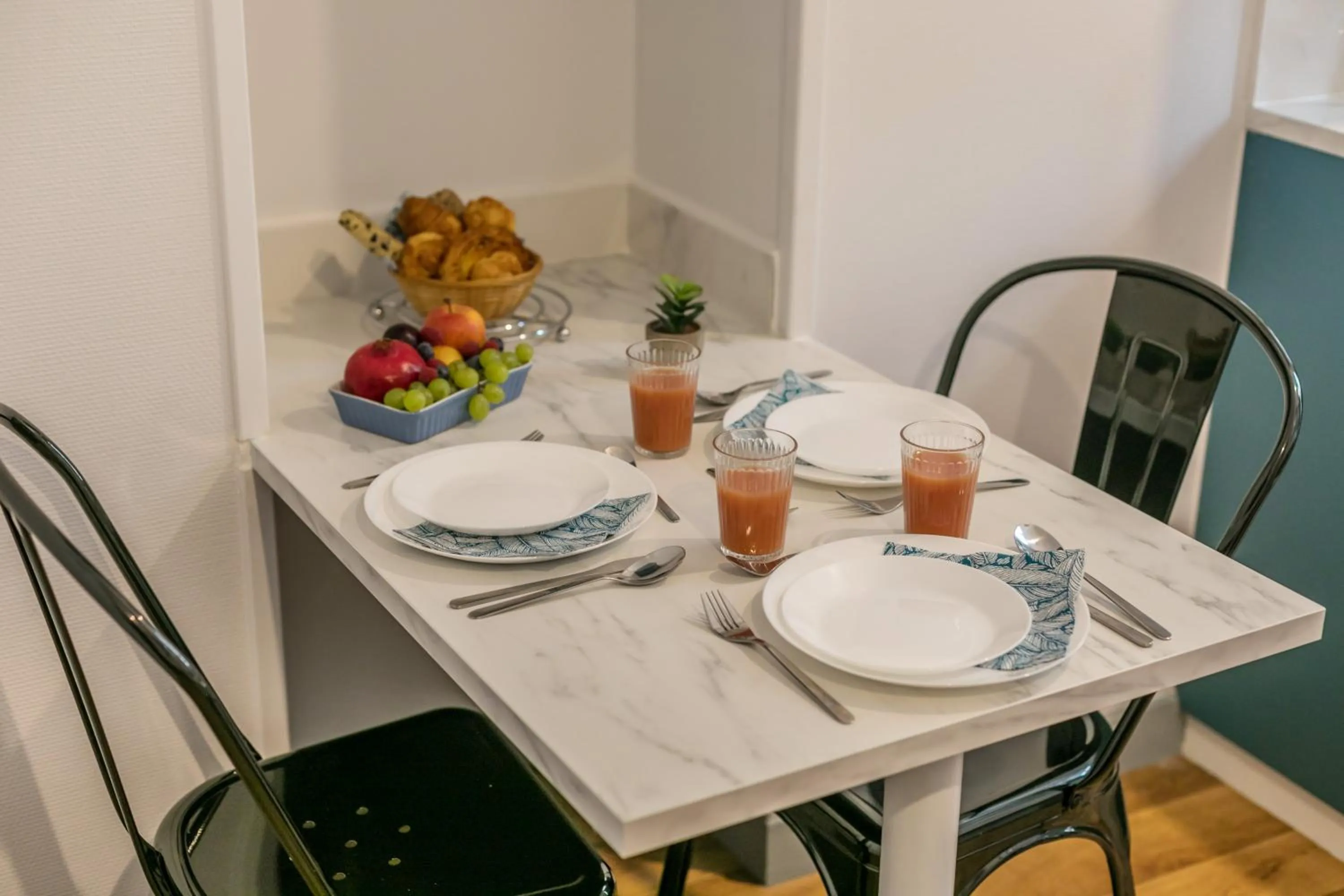 Living room in WS Louvre - Richelieu