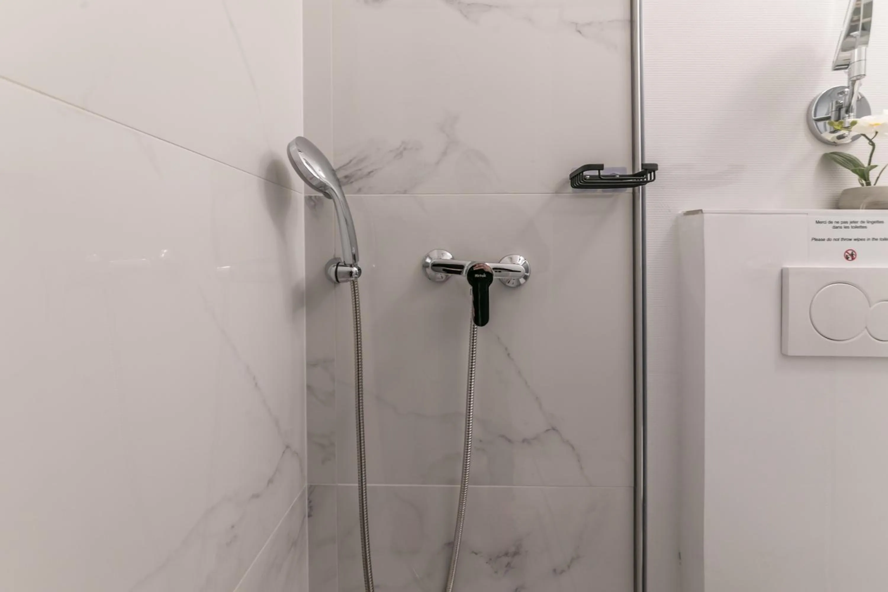 Bathroom in WS Louvre - Richelieu