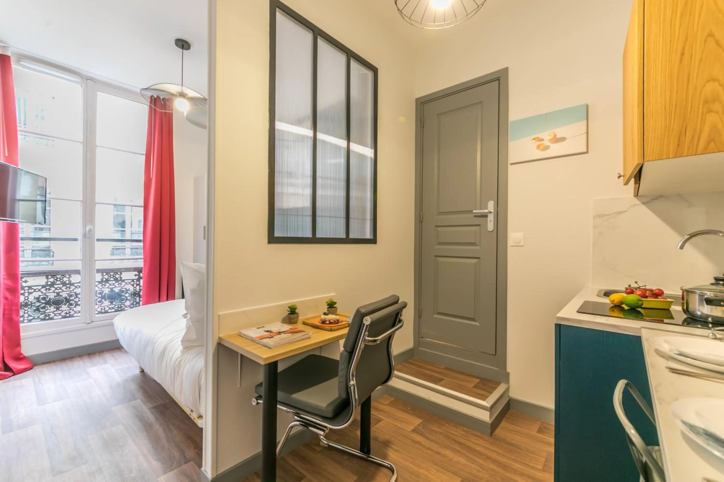 Seating area in WS Louvre - Richelieu