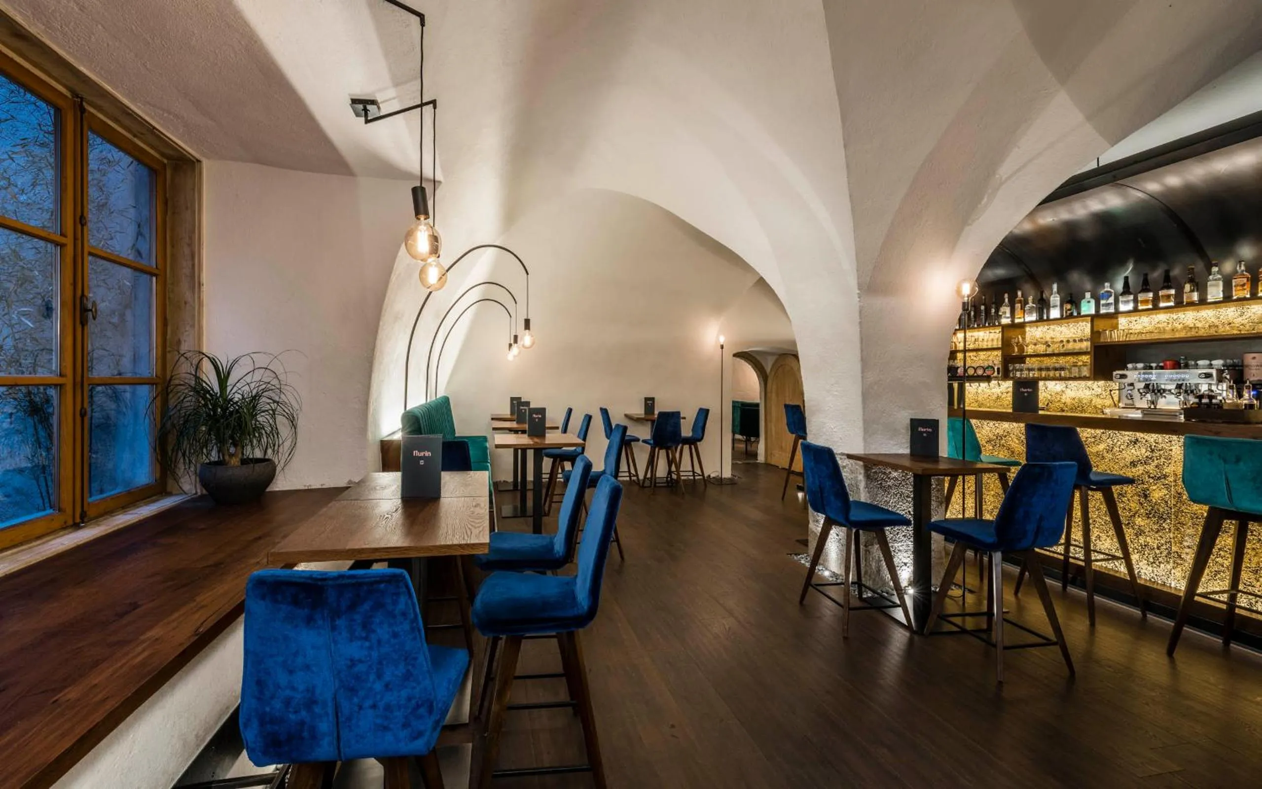 Lounge or bar in Flurin Suites