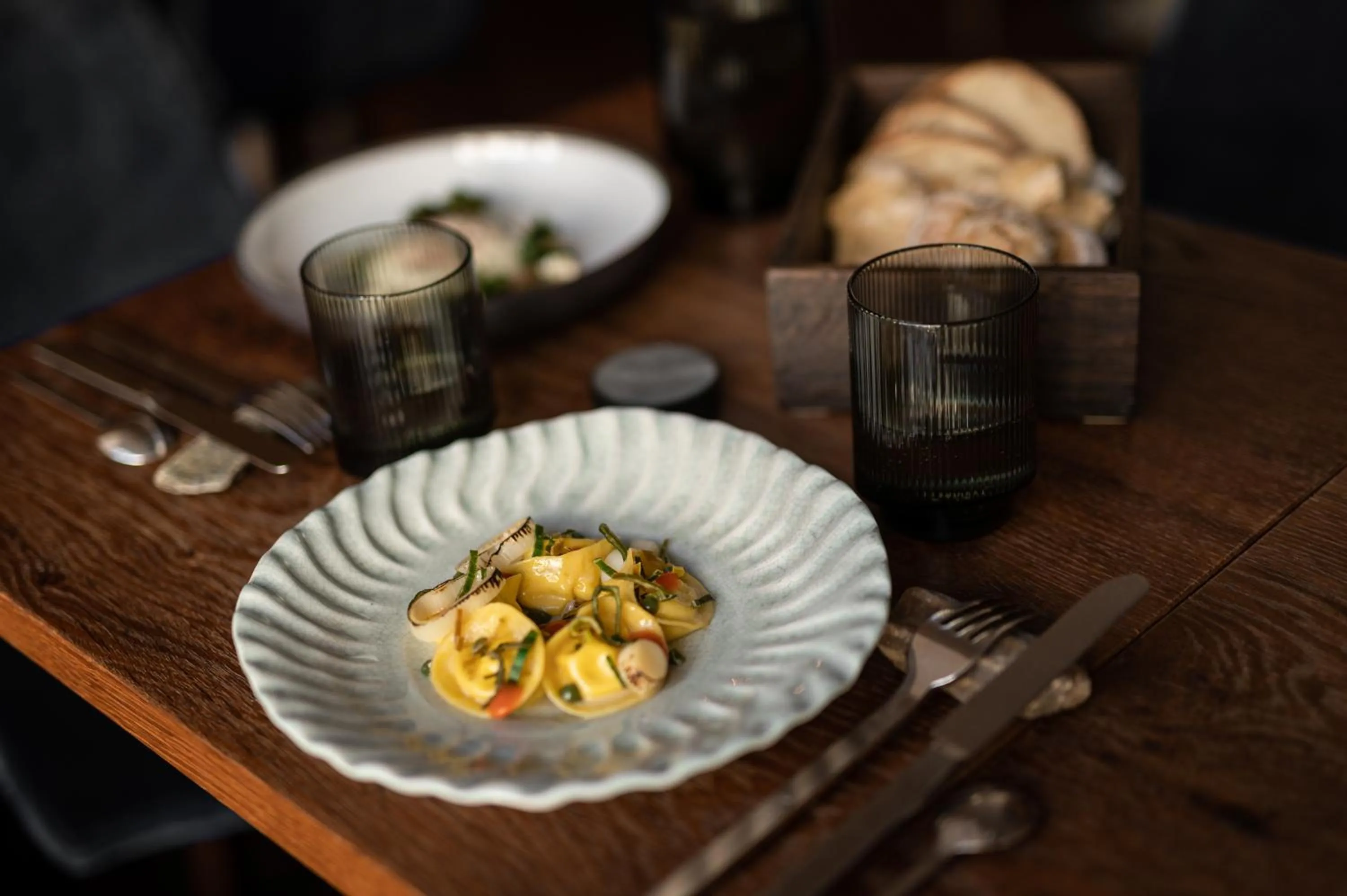 Restaurant/places to eat in flurin Suites