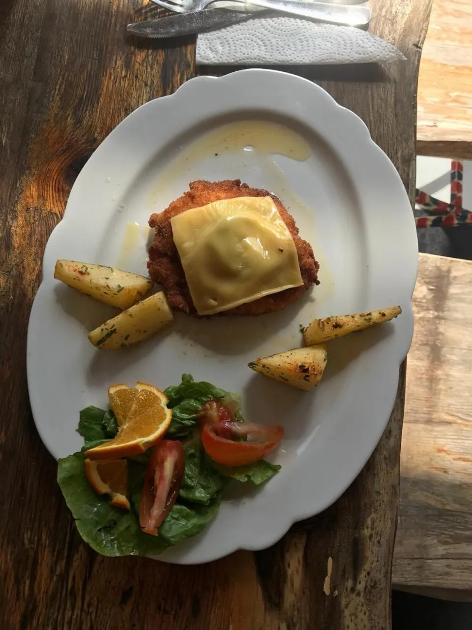 Restaurant/places to eat in Hotel Leonor