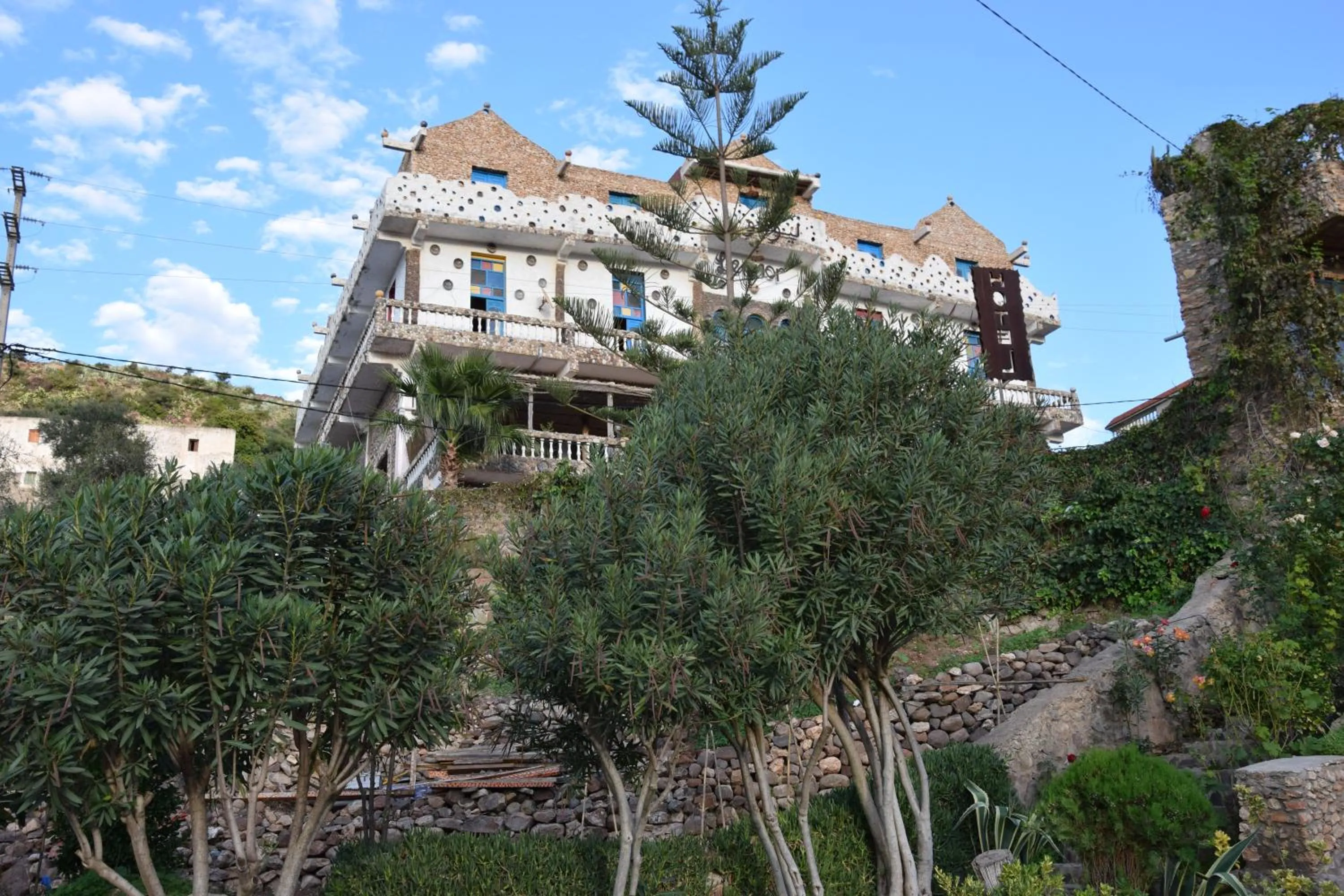 Property building in Hotel Leonor