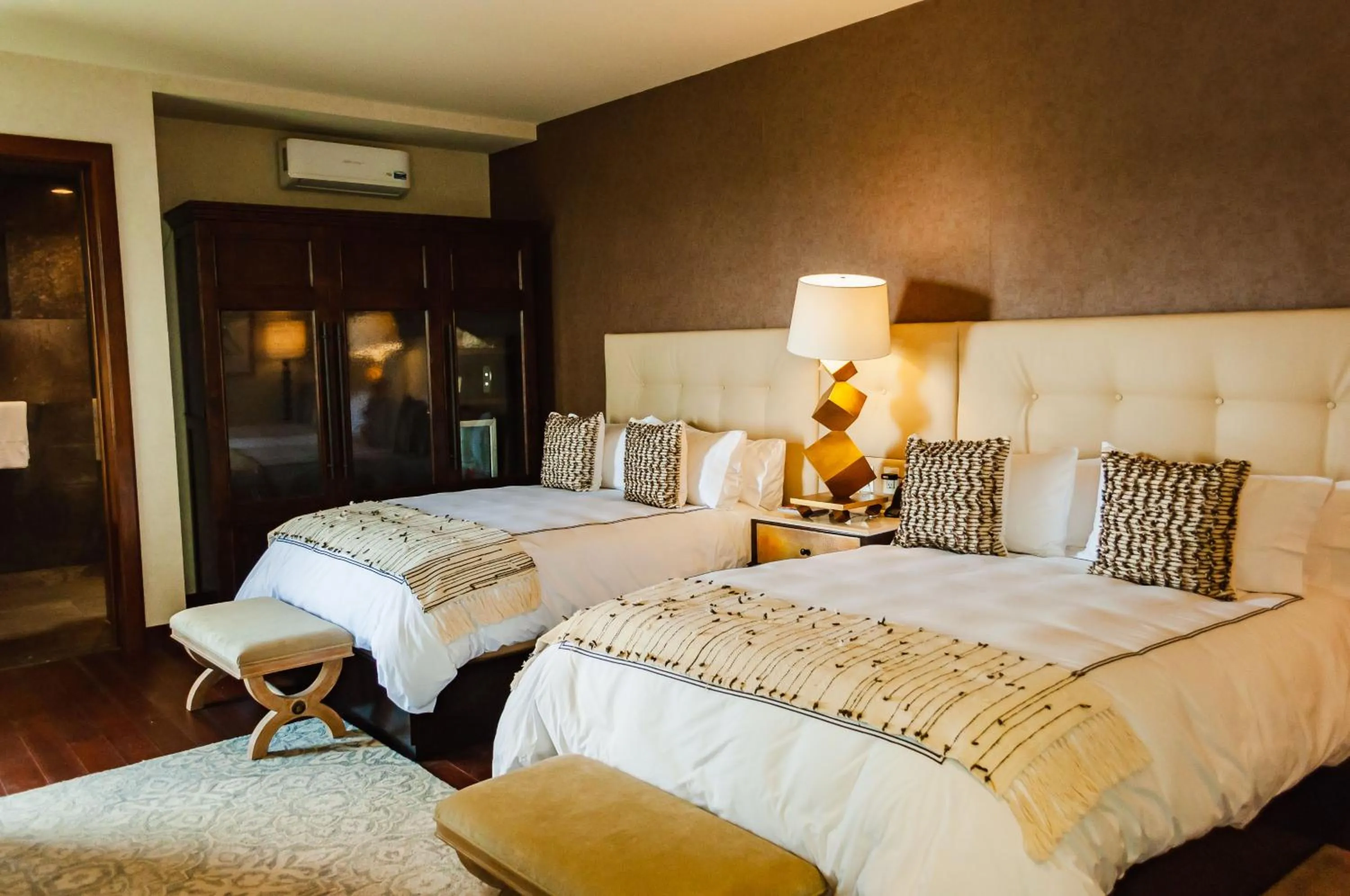 Bedroom, Bed in Casa Raíces Hotel Luxury & Viñedo