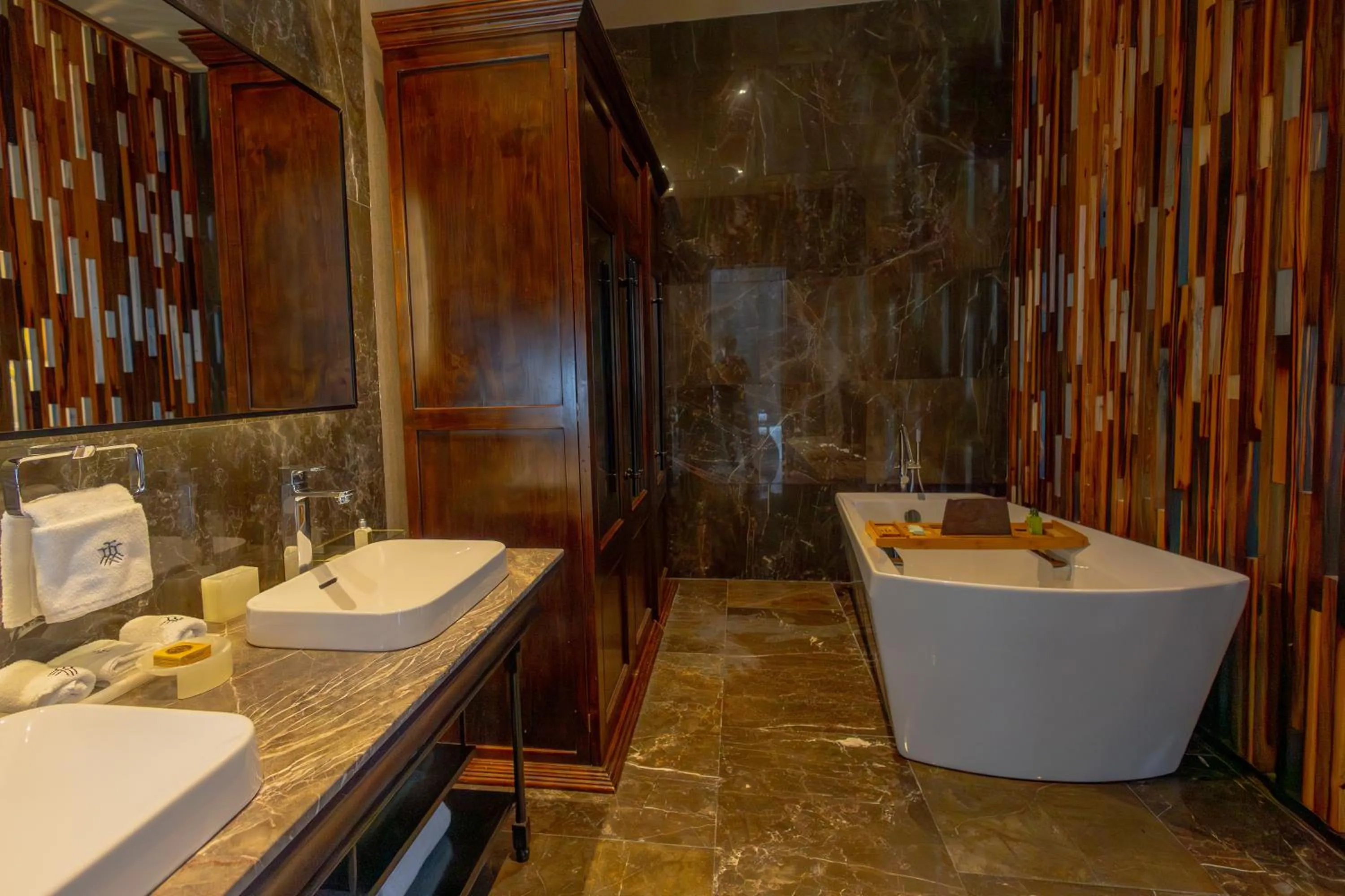 Bathroom in Casa Raíces Hotel Luxury & Viñedo