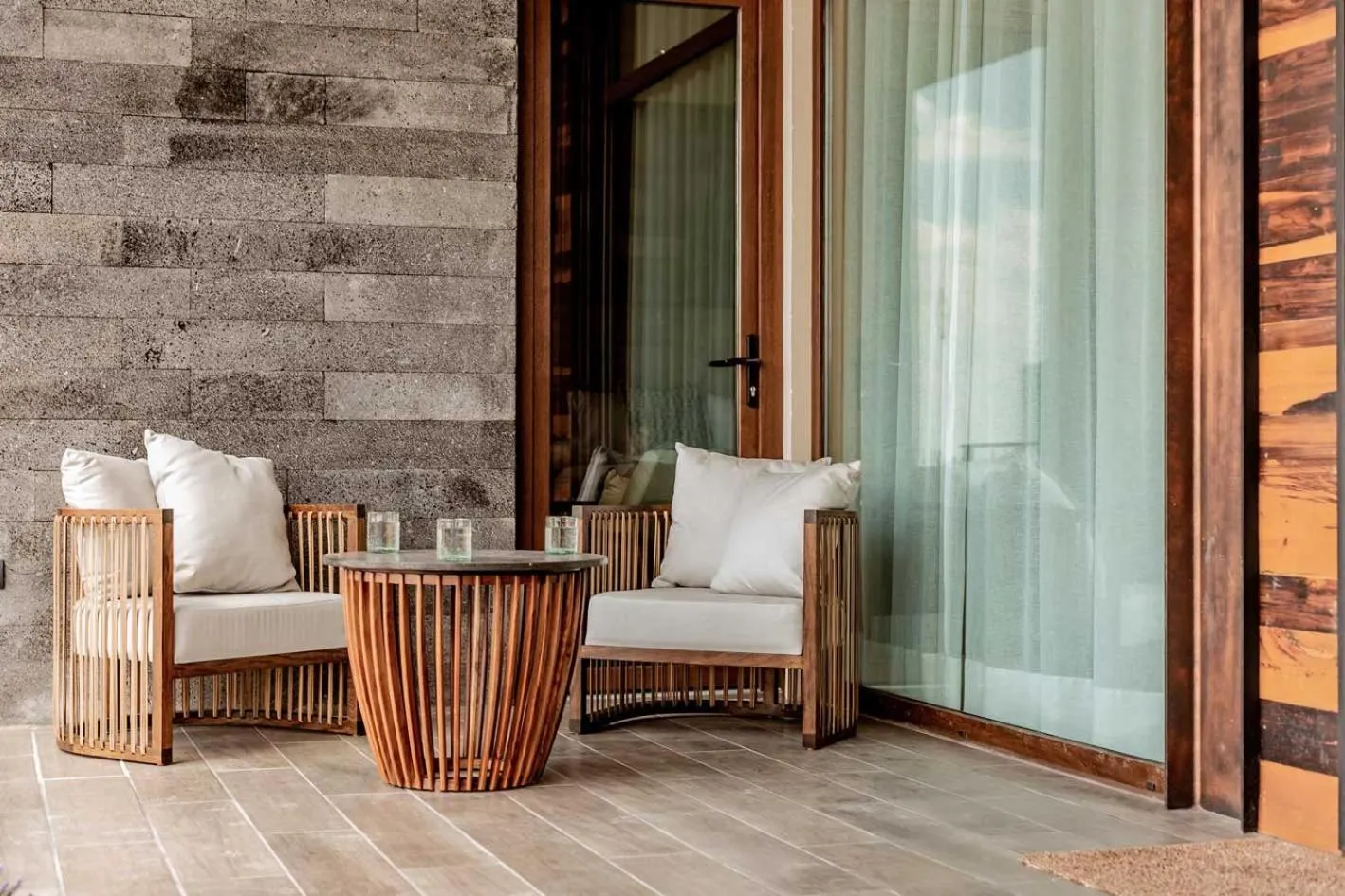 Balcony/Terrace in Casa Raíces Hotel Luxury & Viñedo