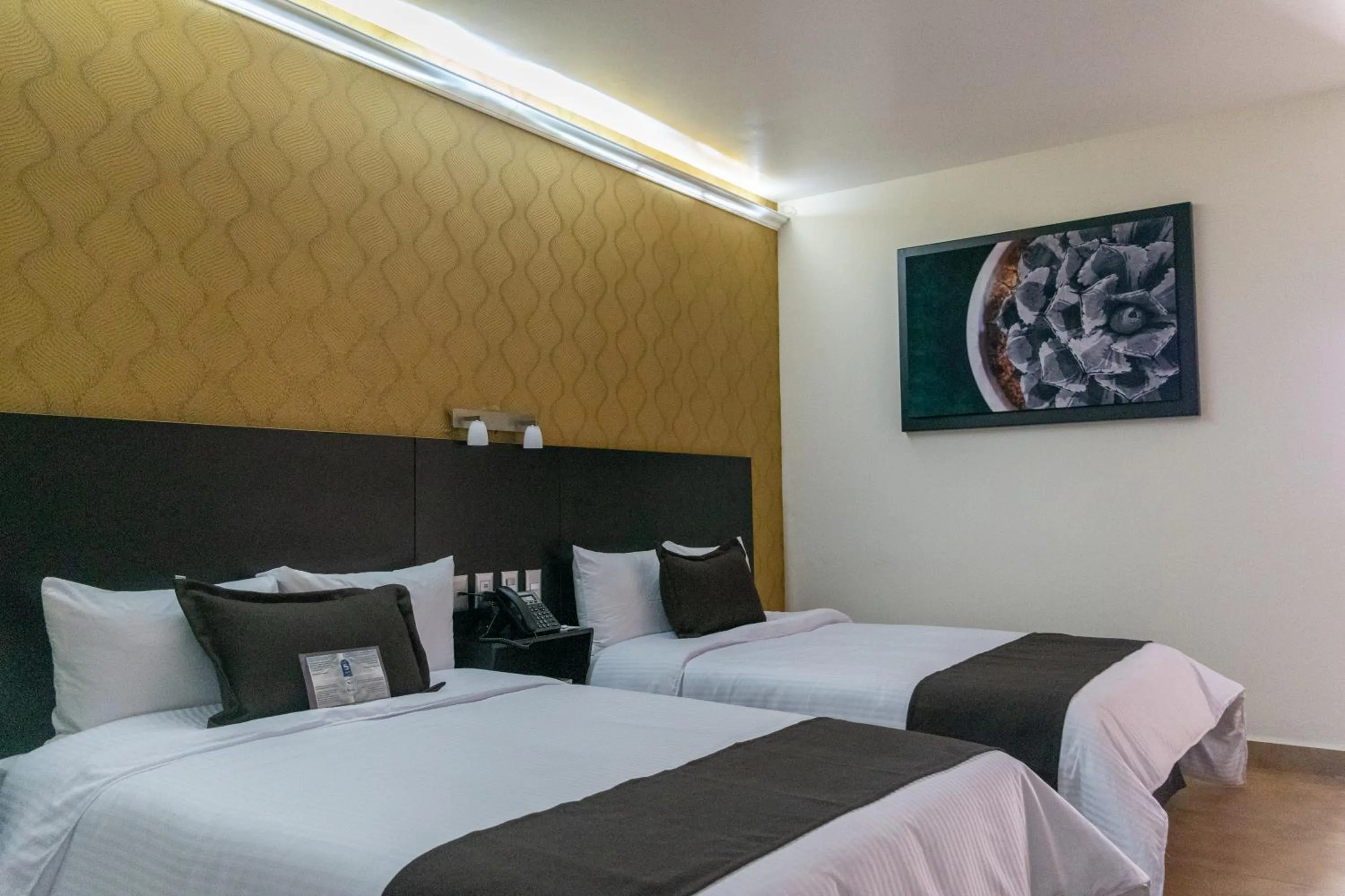 Bed in Hotel 5 Inn Plus