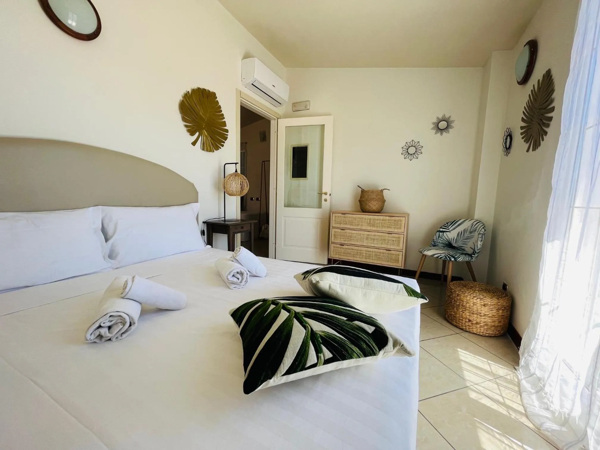 Bedroom, Bed in Villa Giada Resort