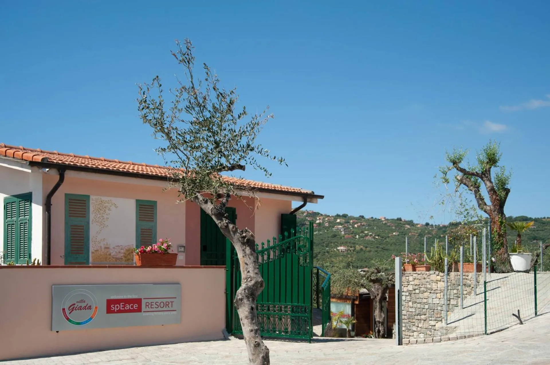 Facade/entrance in Villa Giada Resort