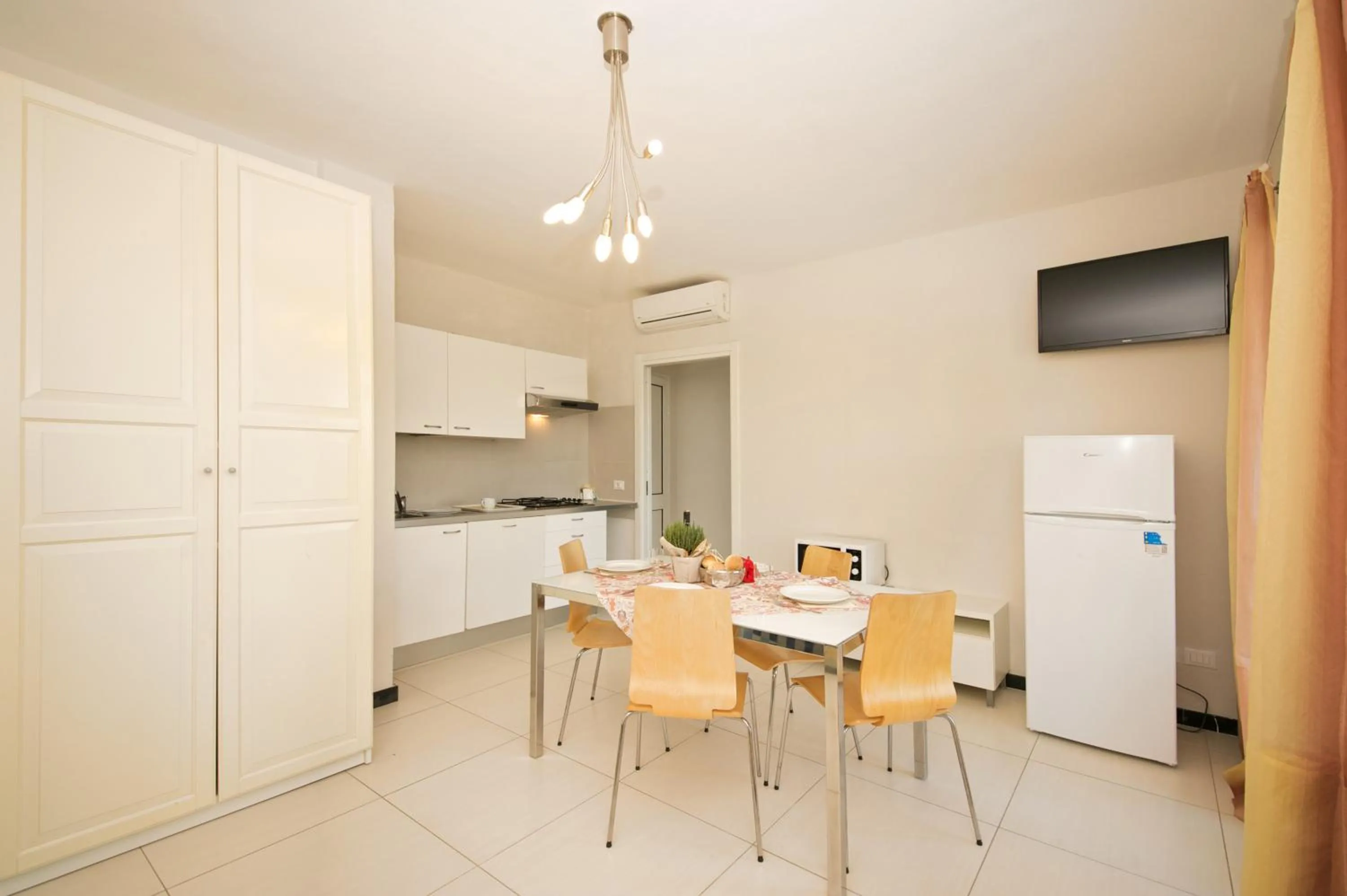 Dining area in Villa Giada Resort